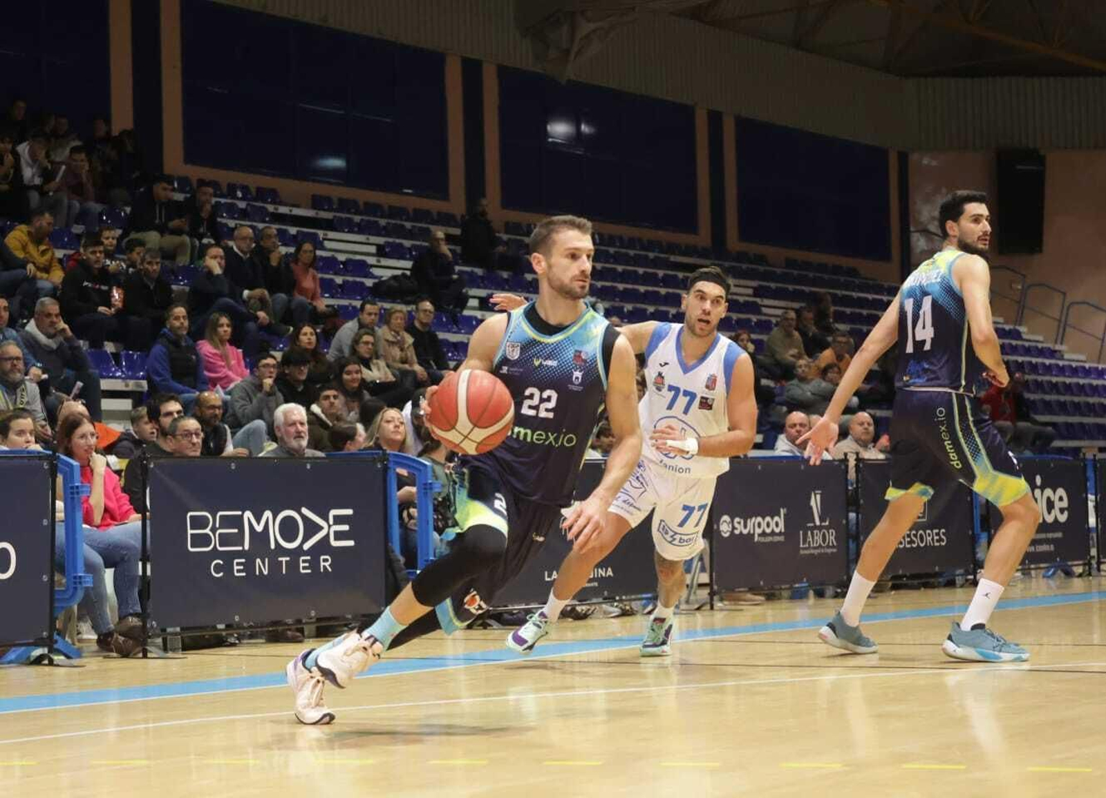 Berni García, en su primer partido en el Juan Carlos Mateo