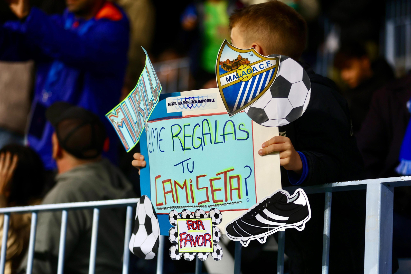 Búscate en las gradas de La Rosaleda en el Málaga CF - Castellón