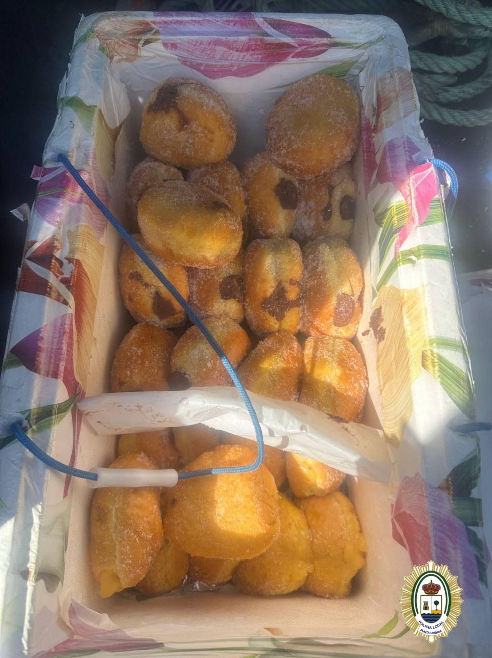 Boliñas que se venden en la playa.