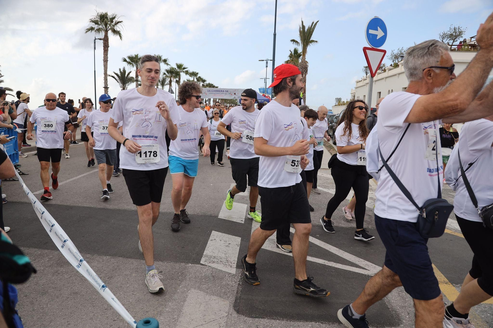 Las fotos de la 3ª carrera solidaria Memorial Vicente Granados en Málaga