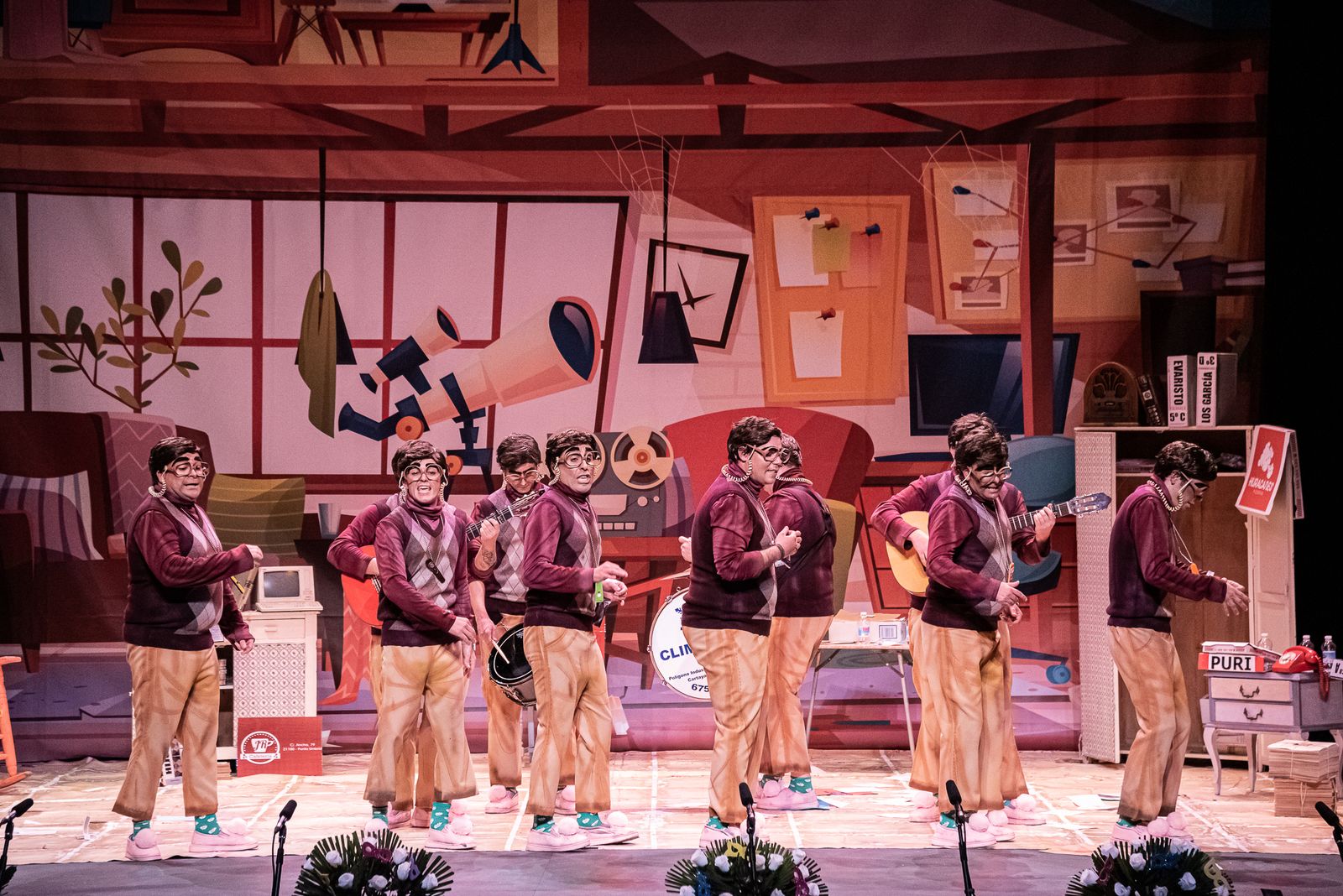 Imágenes de la murga Carmelo "El Wikipedia"