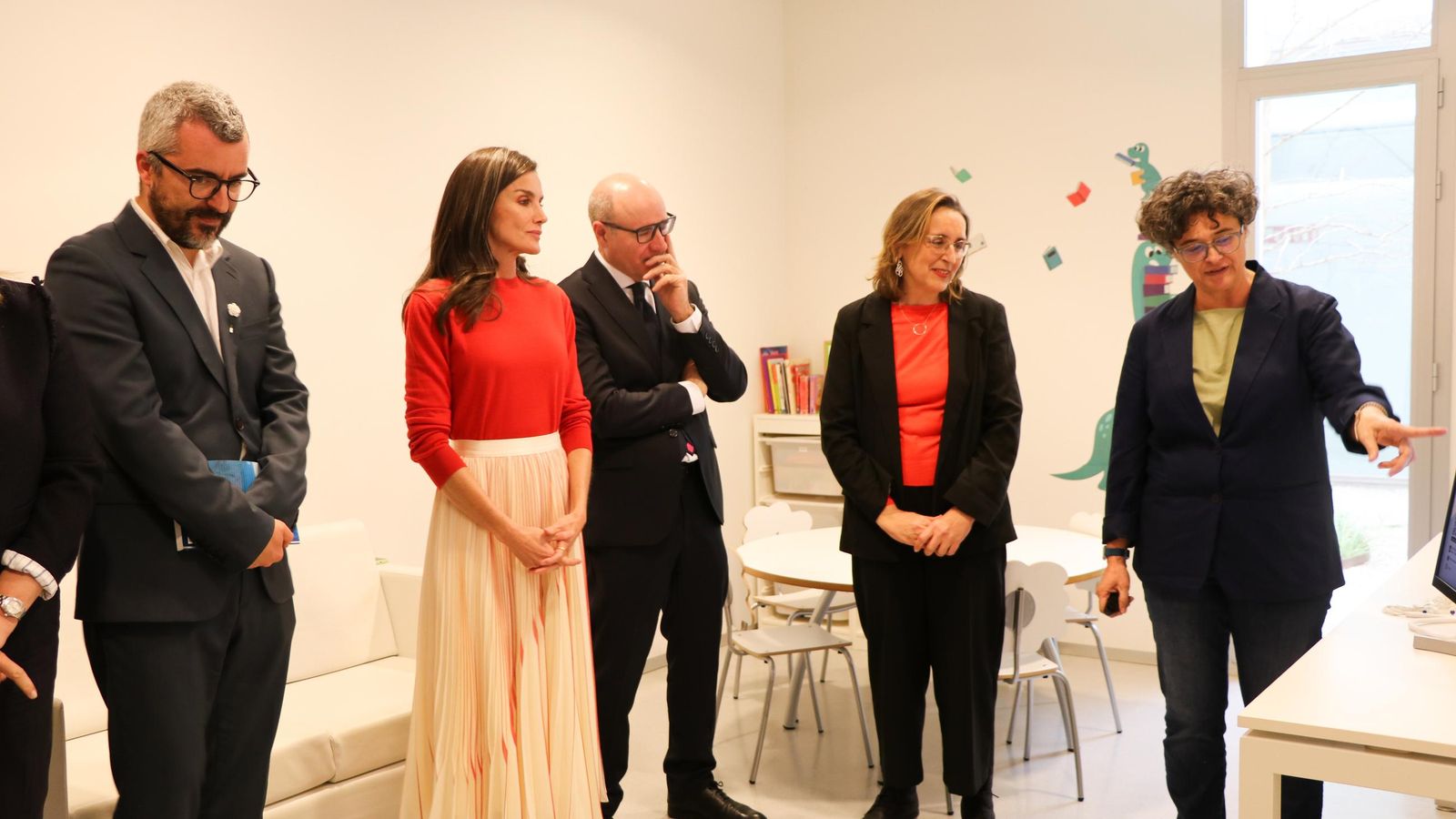 La visita de Doña Letizia a la Universidad de Granada, en imágenes