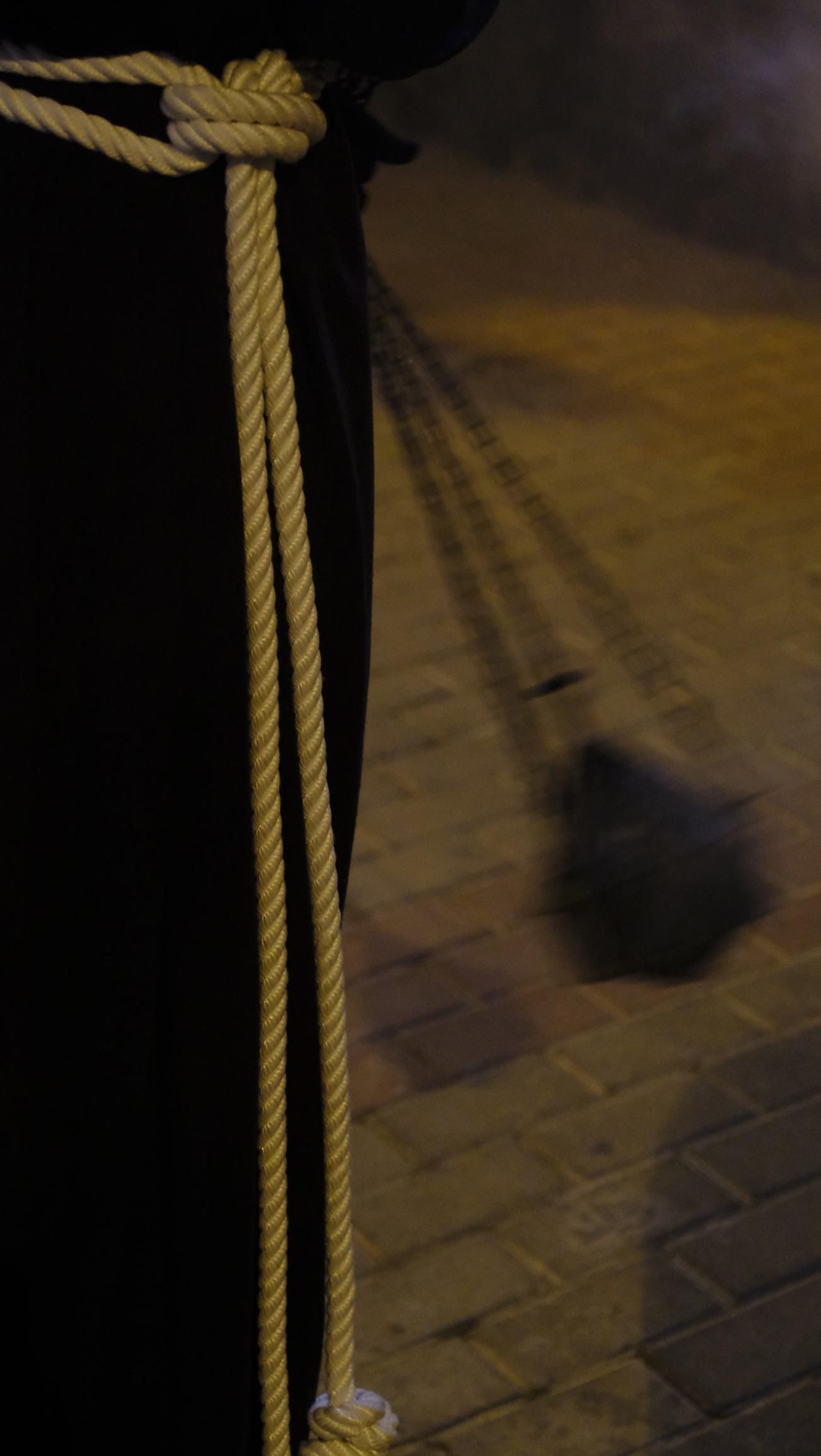 Las mejores imágenes de la Procesión del Perdón, en la noche del Martes Santo en Almería