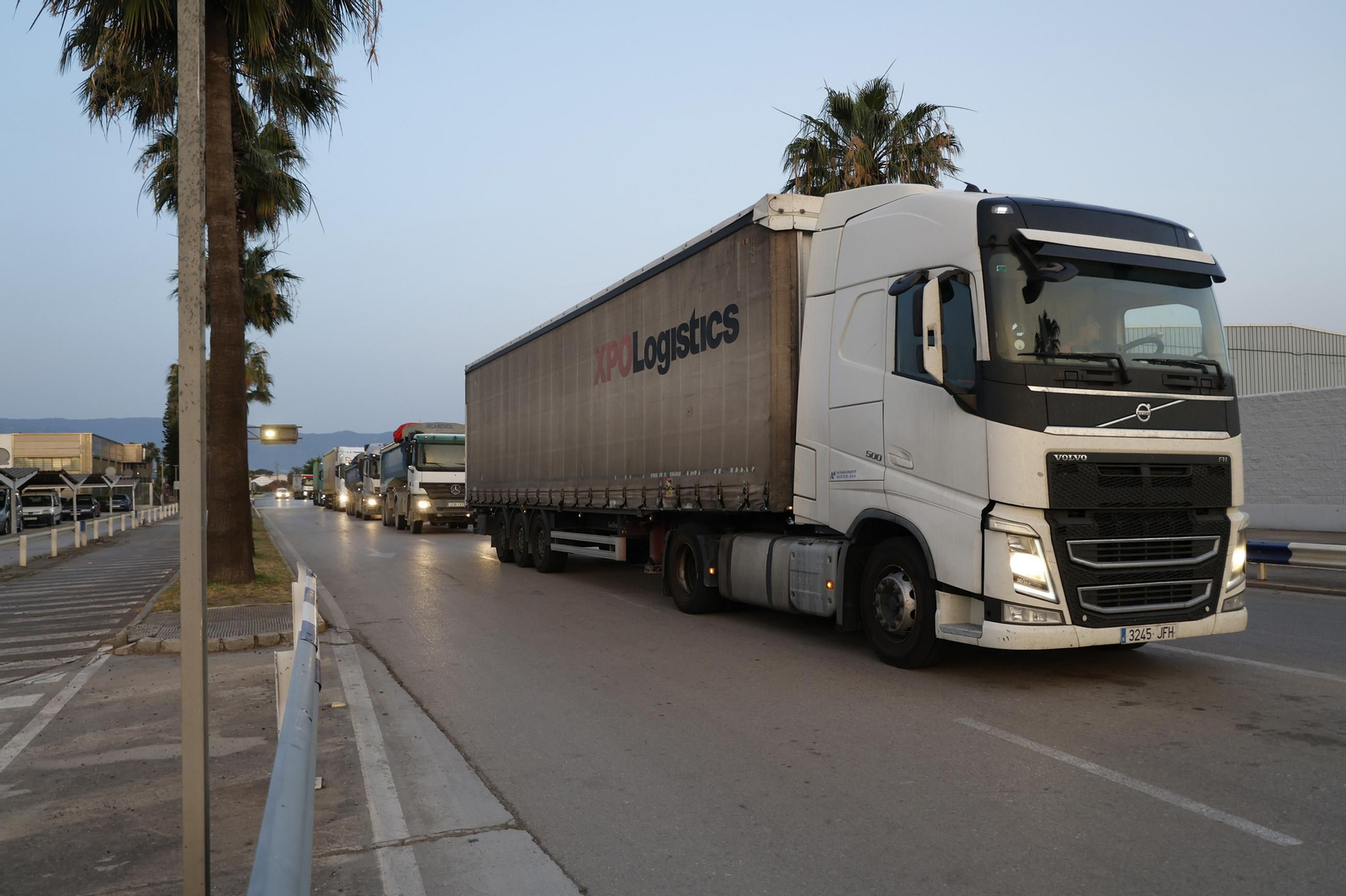 La primera jornada de la huelga del metal en el Campo de Gibraltar, en imágenes