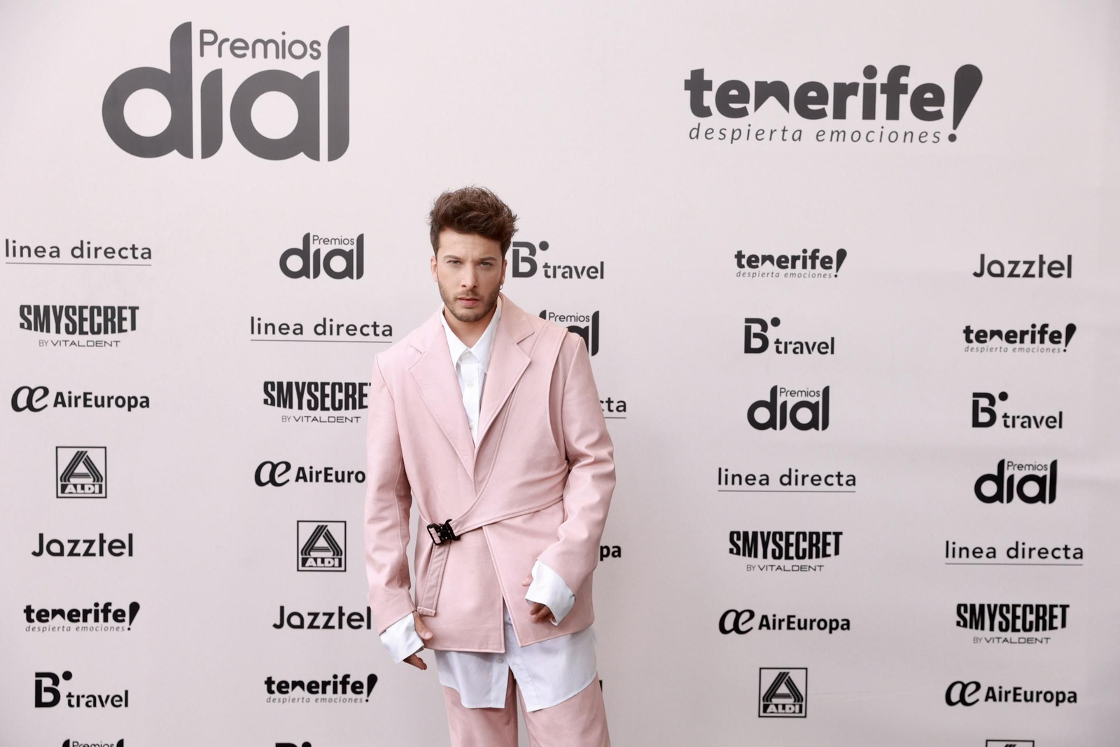 Las estrellas del 'photocall' de los Premios Dial, gala celebrada en Santa Cruz de Tenerife