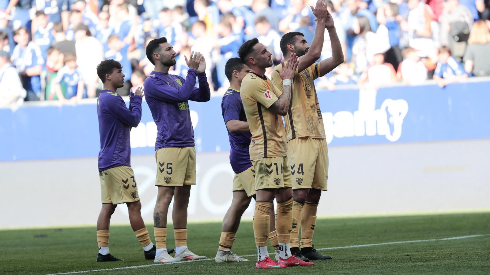 El Real Oviedo-Málaga CF, en fotos
