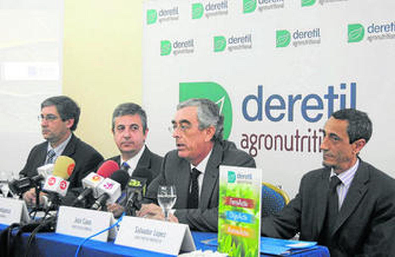 Manuel Santiandreu, Lluís Franquesa, José Cano y Salvador López, en la presentación de Agronutritional.