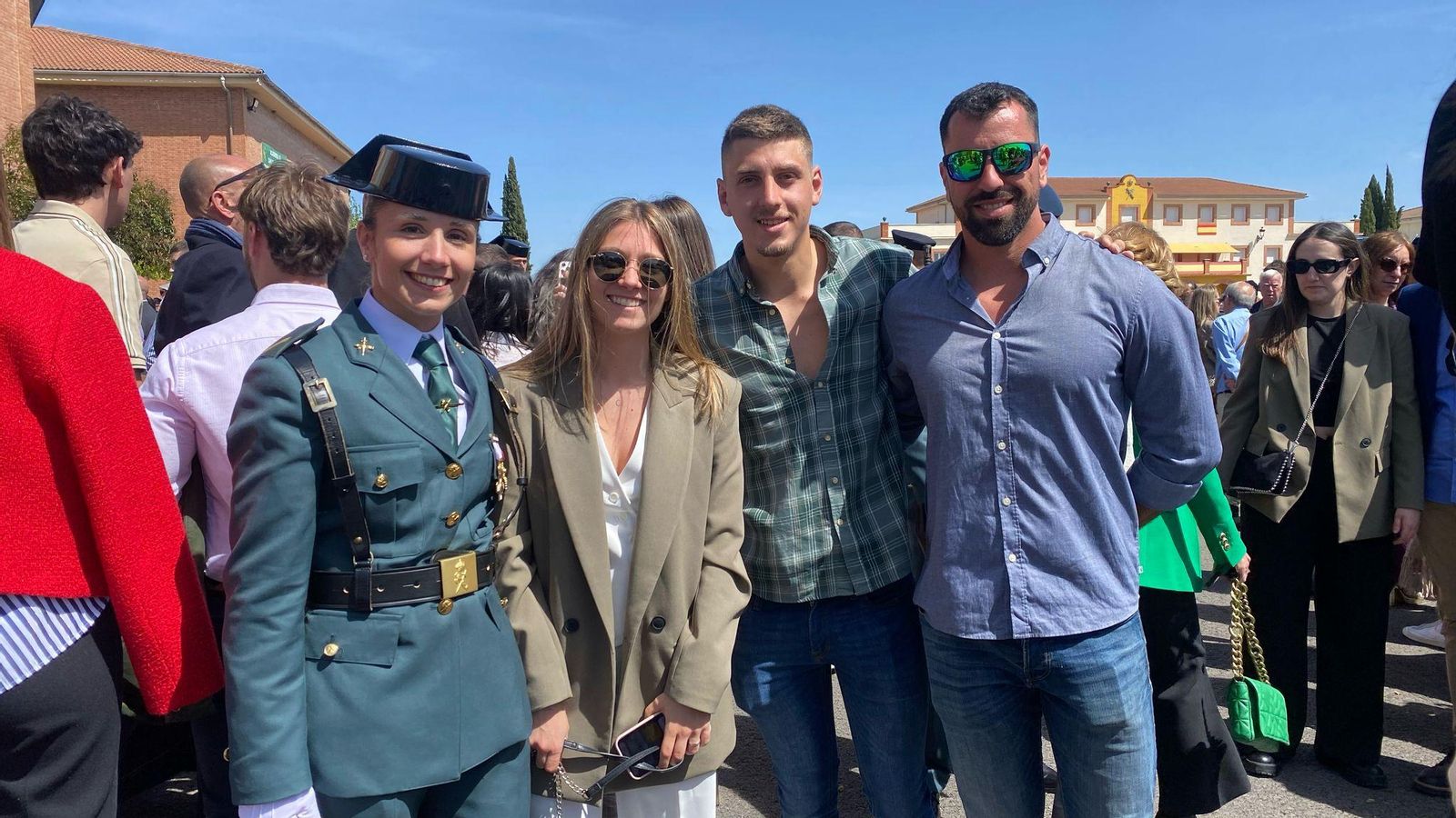Elisabet Martínez después de jurar bandera en la Academia de Baeza.