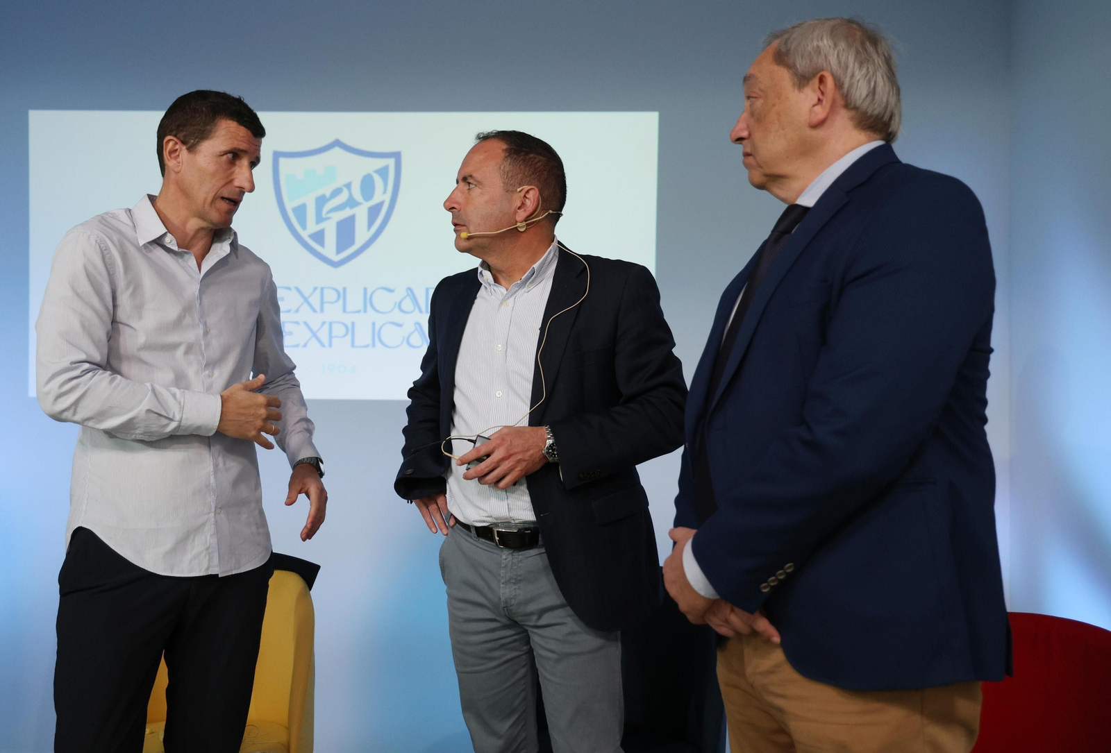 Las fotos de la gran reunión del 120 aniversario del fútbol en Málaga Las fotos de la gran reunión del 120 aniversario del fútbol en Málaga