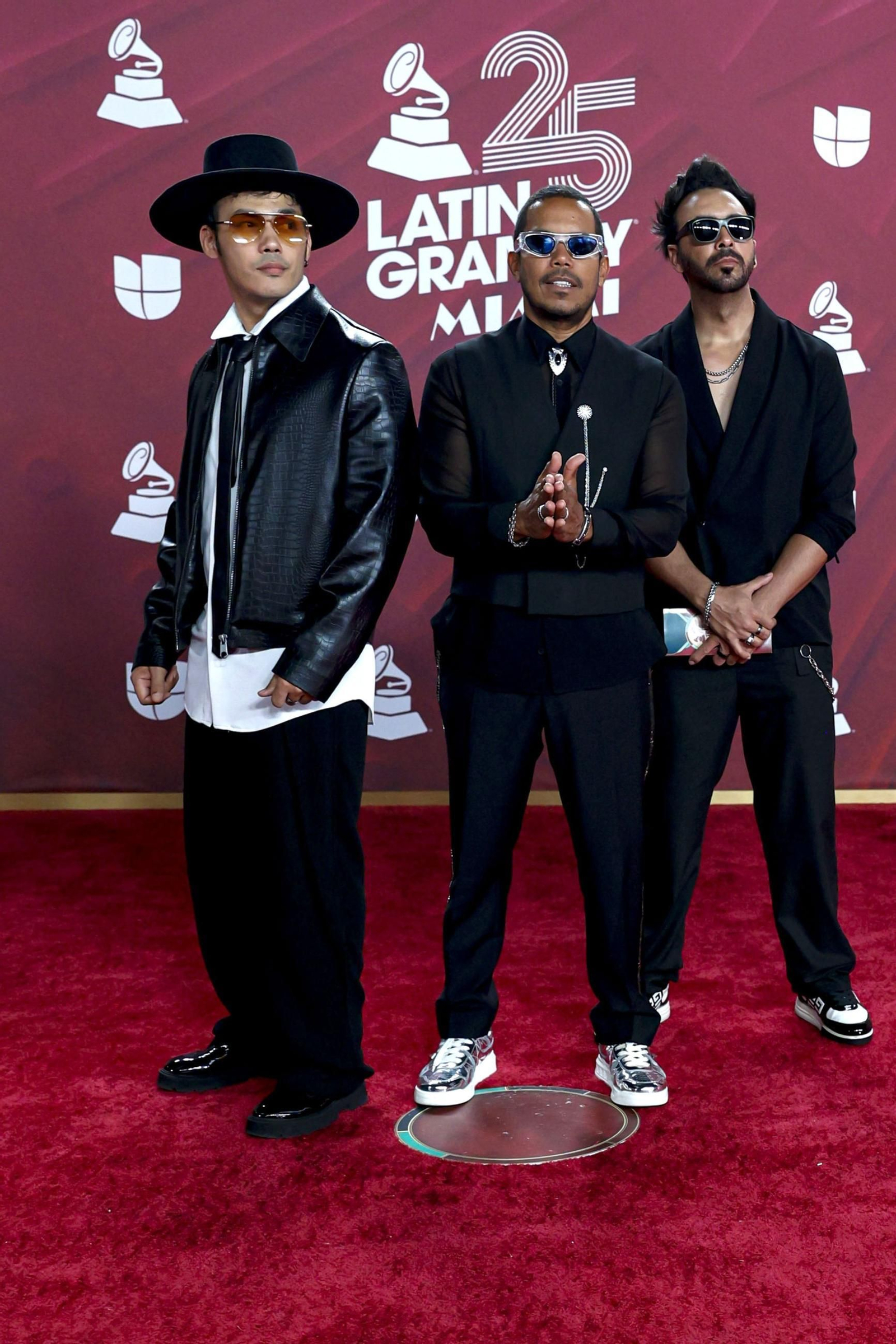 Todos los famosos, tendencias y curiosidades en la alfombra roja de la 25 edición de los Grammy Latinos