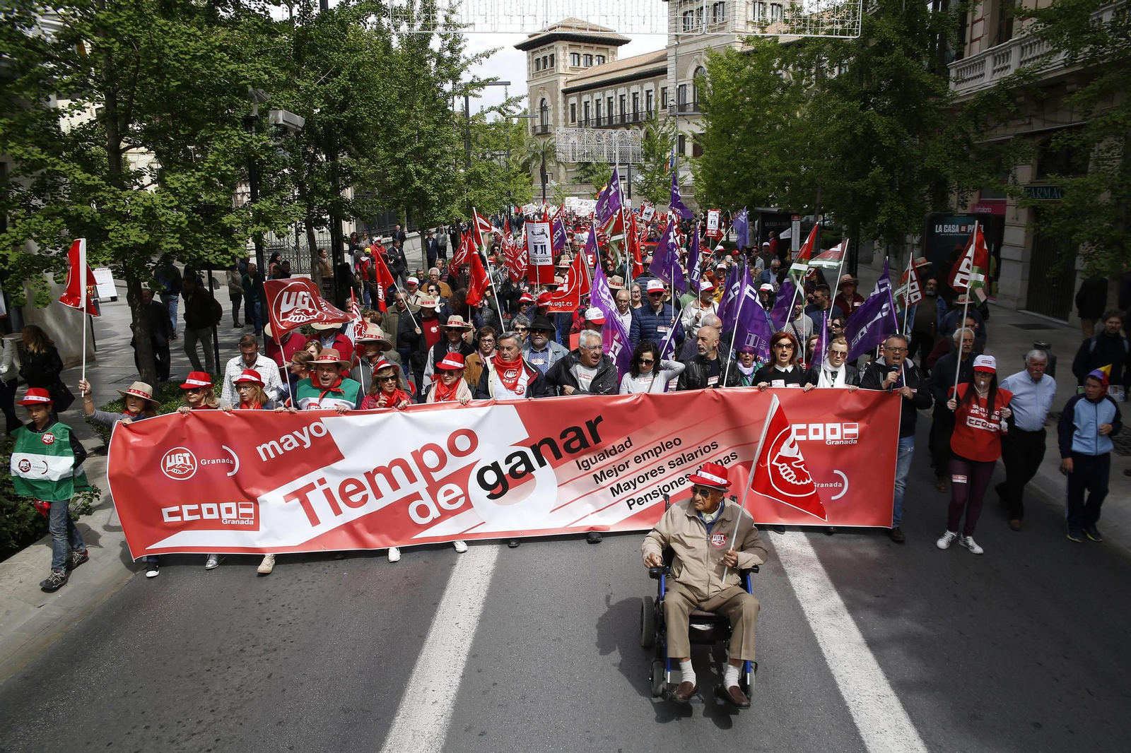 La manifestación del Primero de Mayo de Granada, en imágenes