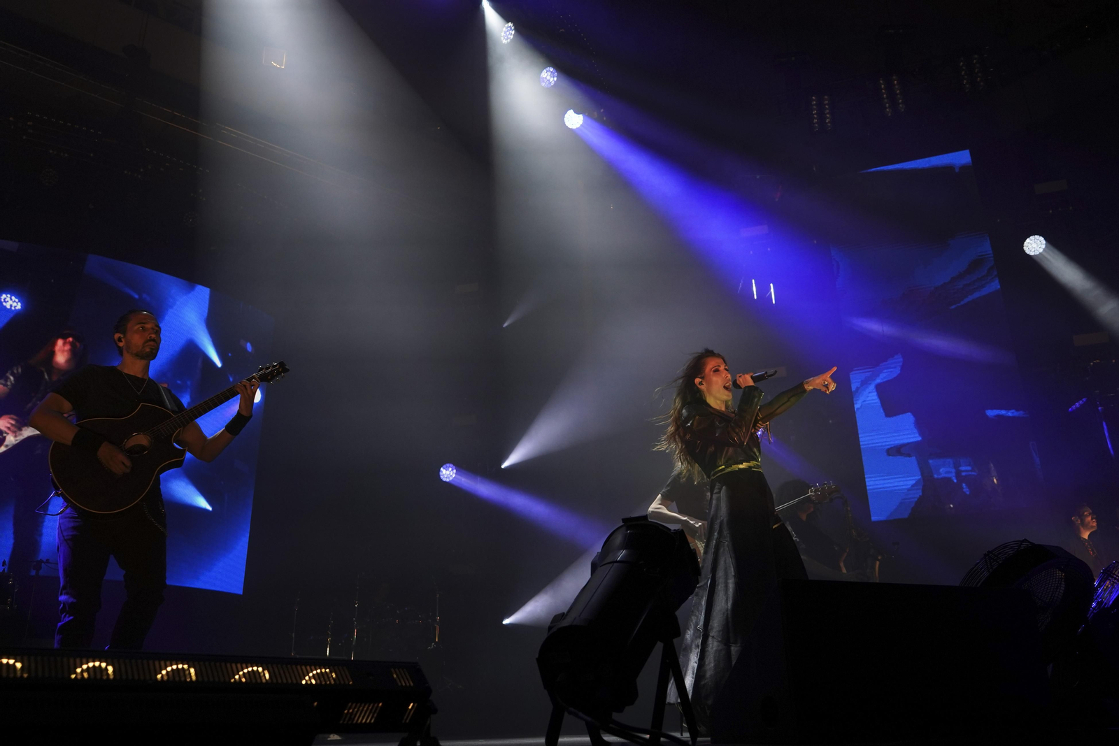 El concierto de Malú en Granada, en imágenes