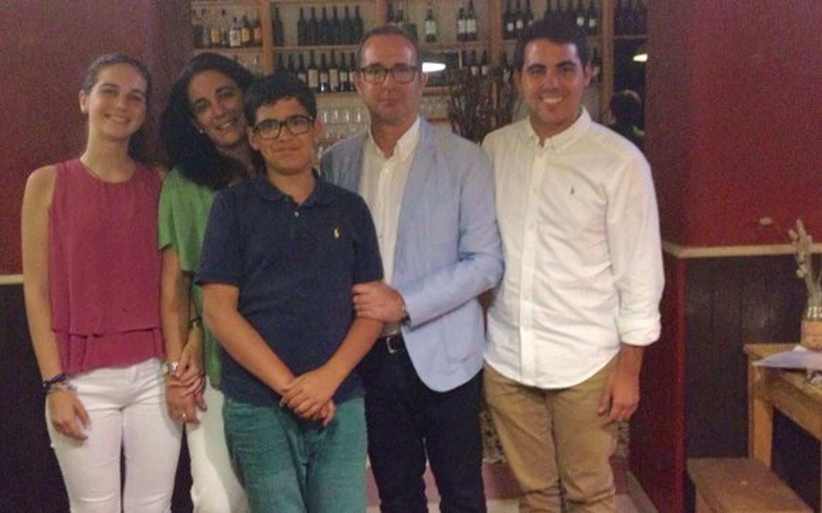 Alberto Romero con su mujer Yolanda Vallejo y sus hijos Yolanda, Pablo y Alberto Romero Vallejo.  Foto: Ignacio Casas de Ciria