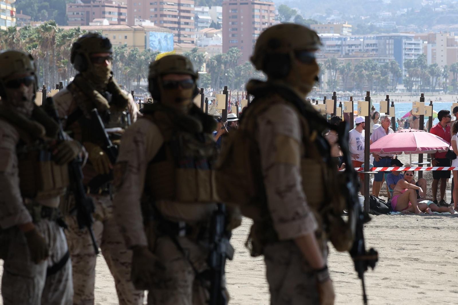 Las fotos del desembarco anfibio en La Malagueta