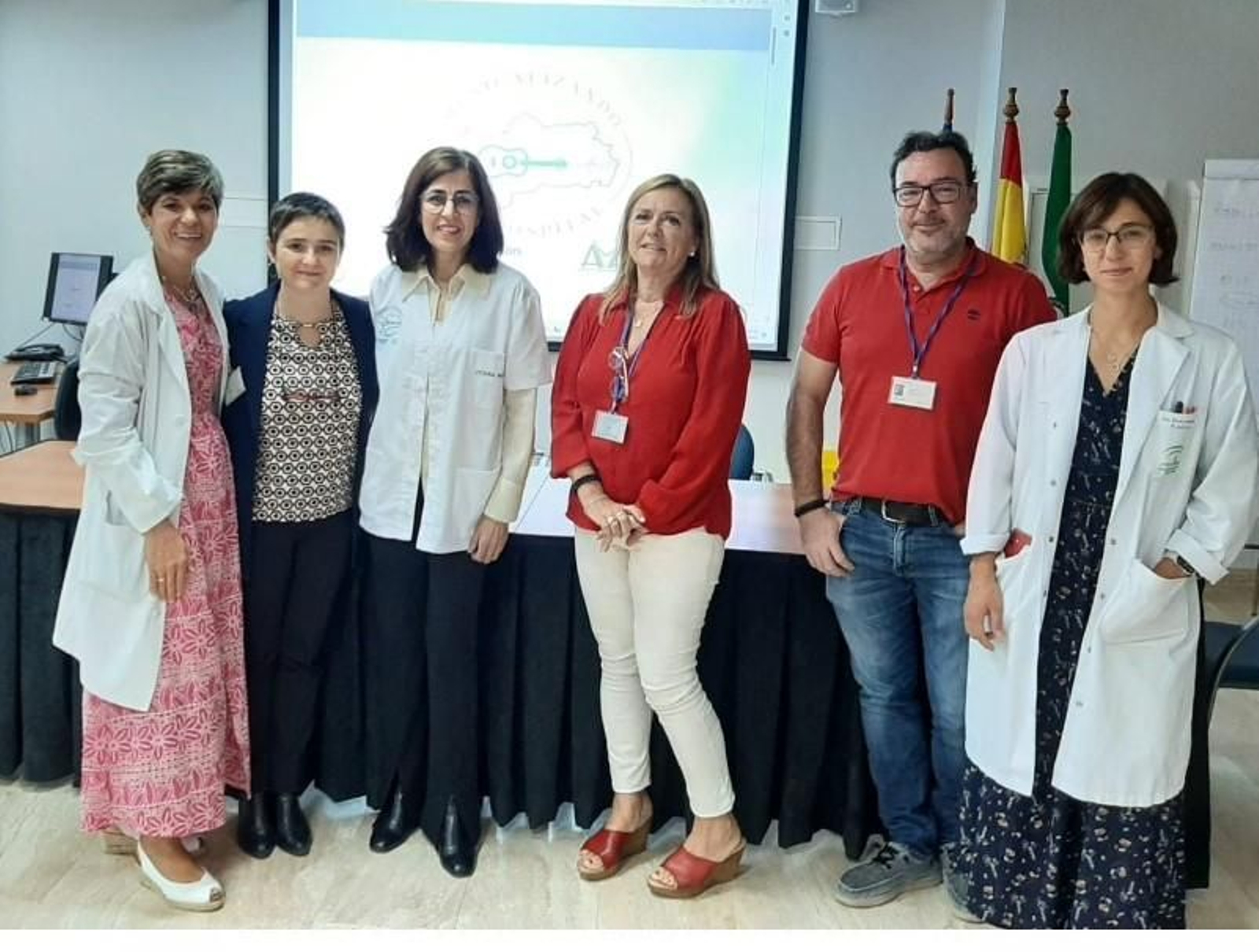 Firma del convenio de colaboración con la musicoterapeuta Juana María Jiménez García. Firma del convenio de colaboración con la musicoterapeuta Juana María Jiménez García.