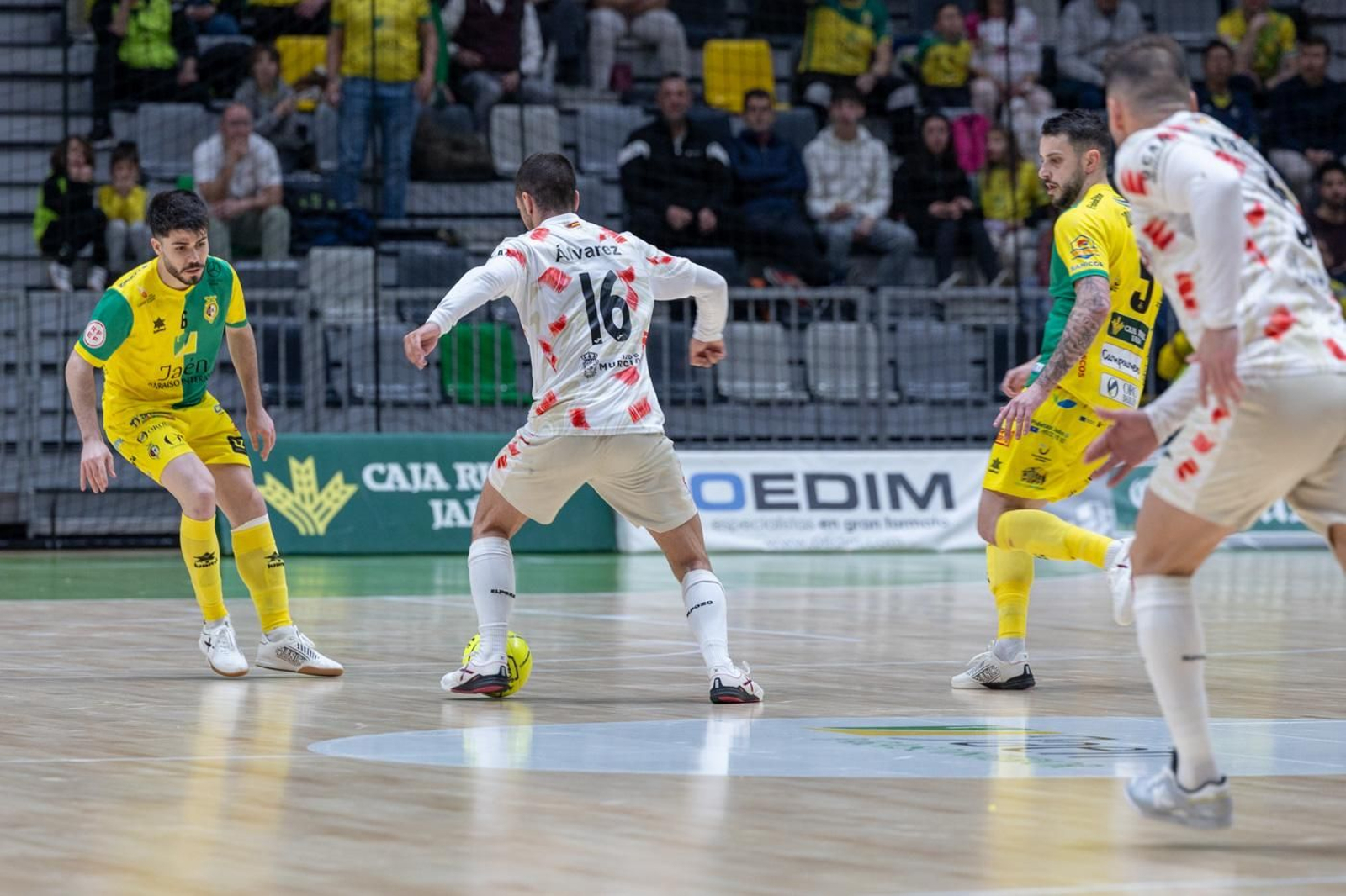 Las mejores fotos del empate entre Jaén Paraíso Interior FS y ElPozo Murcia