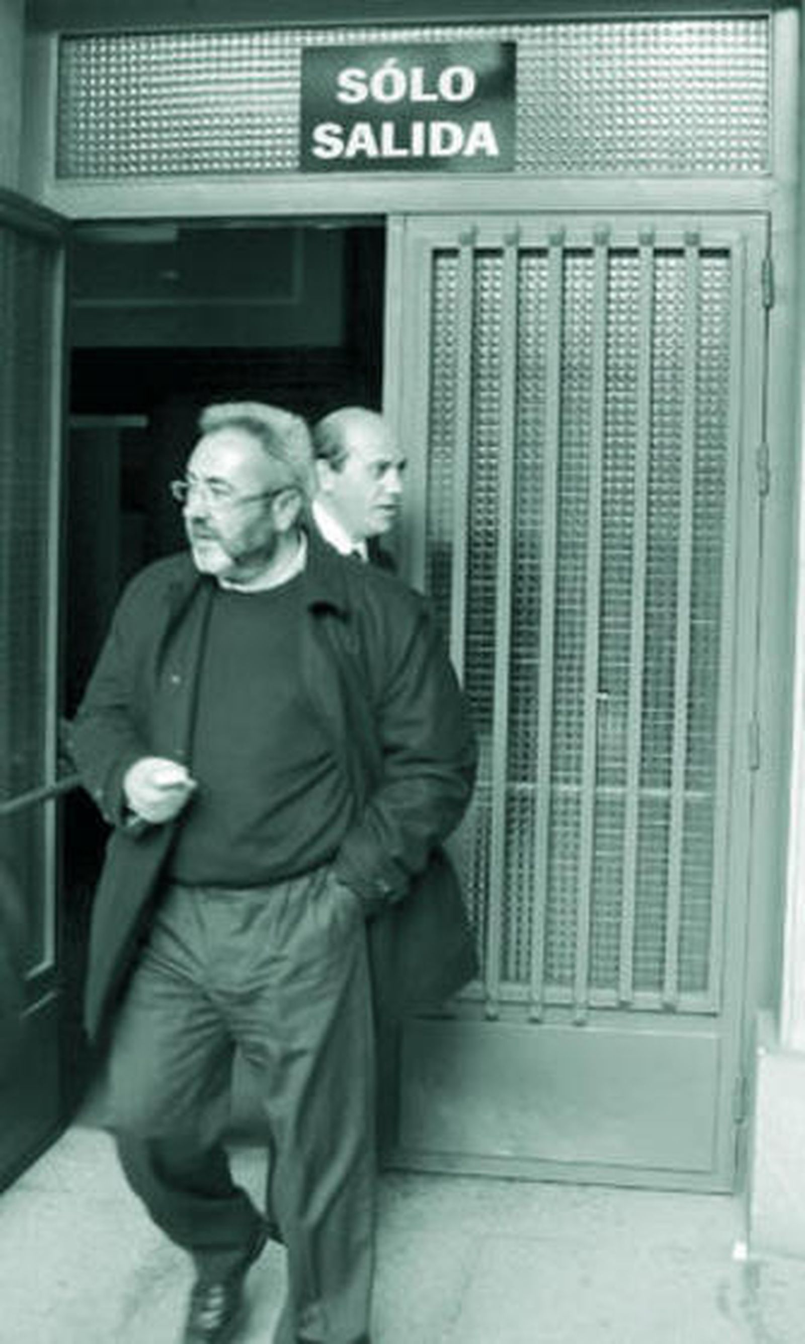 José Juan López sale de los juzgados en una comparecencia anterior.