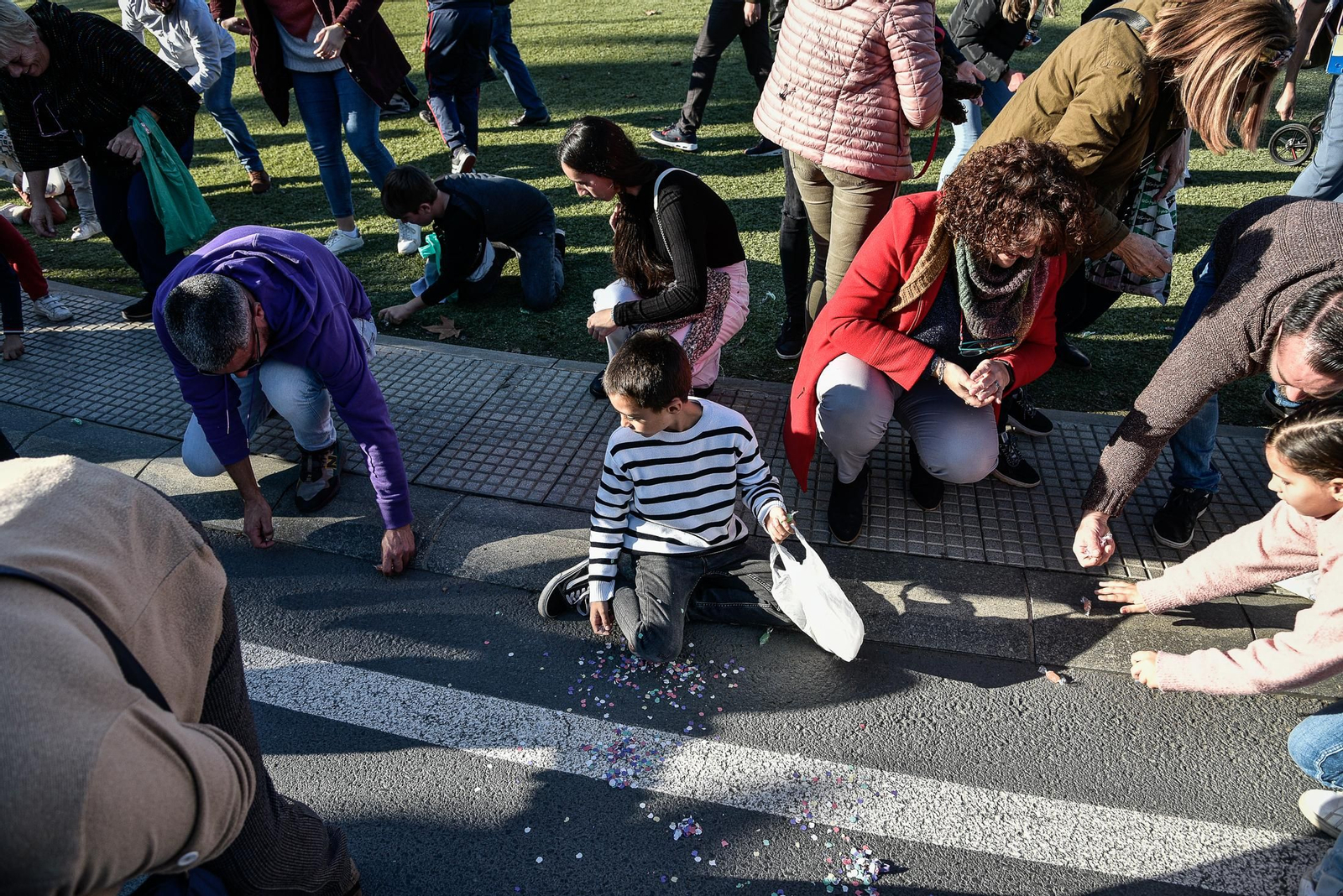 Imágenes del público en las cabalgatas por La Orden, Cardeñas y Las Colonias