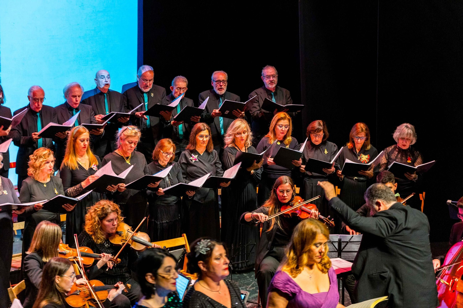 Concierto de Navidad en el Teatro de las Cortes para despedirse del año