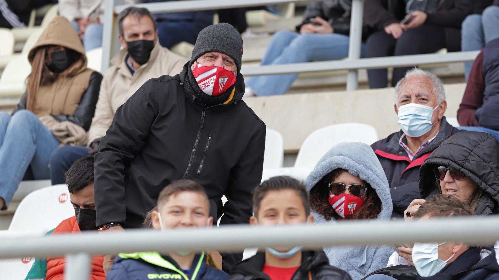 La mejores fotos del Algeciras - Real Madrid veteranos