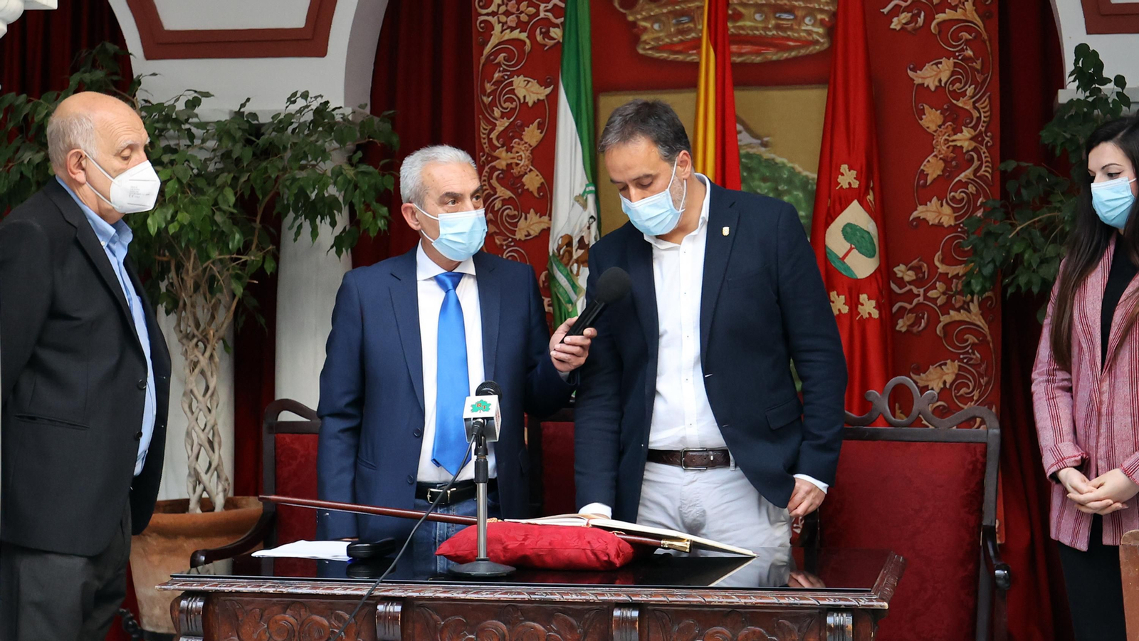 Imágenes de la toma de posesión de Ramón Galán como Alcalde de Trebujena