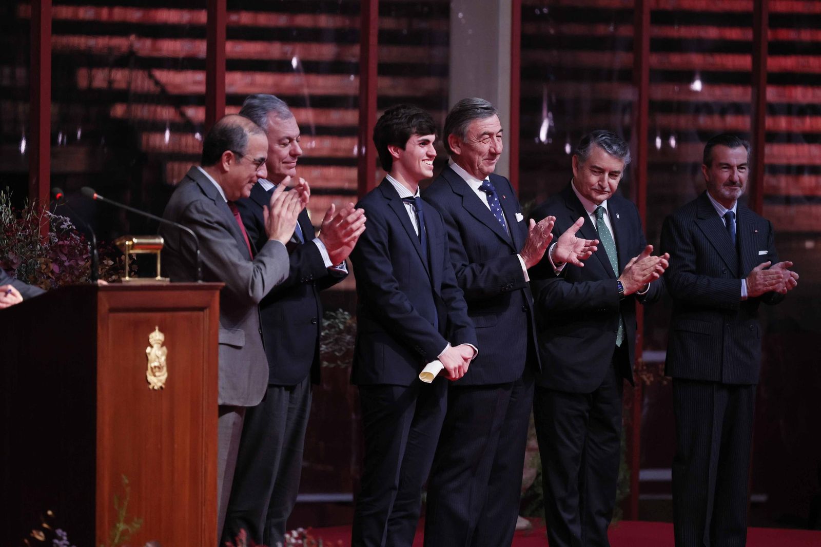 La Entrega de los premios taurinos y universitarios de la Real Maestranza en imágenes