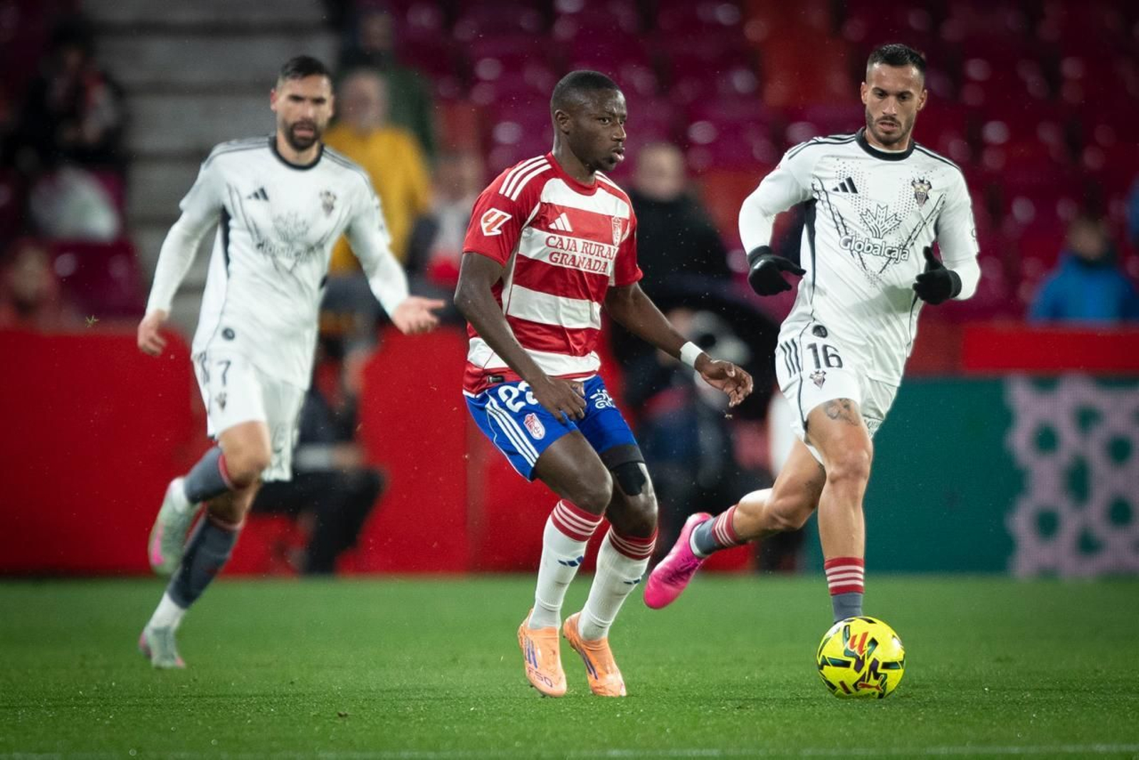 Las mejores imágenes del Granada CF-Albacete Balompié