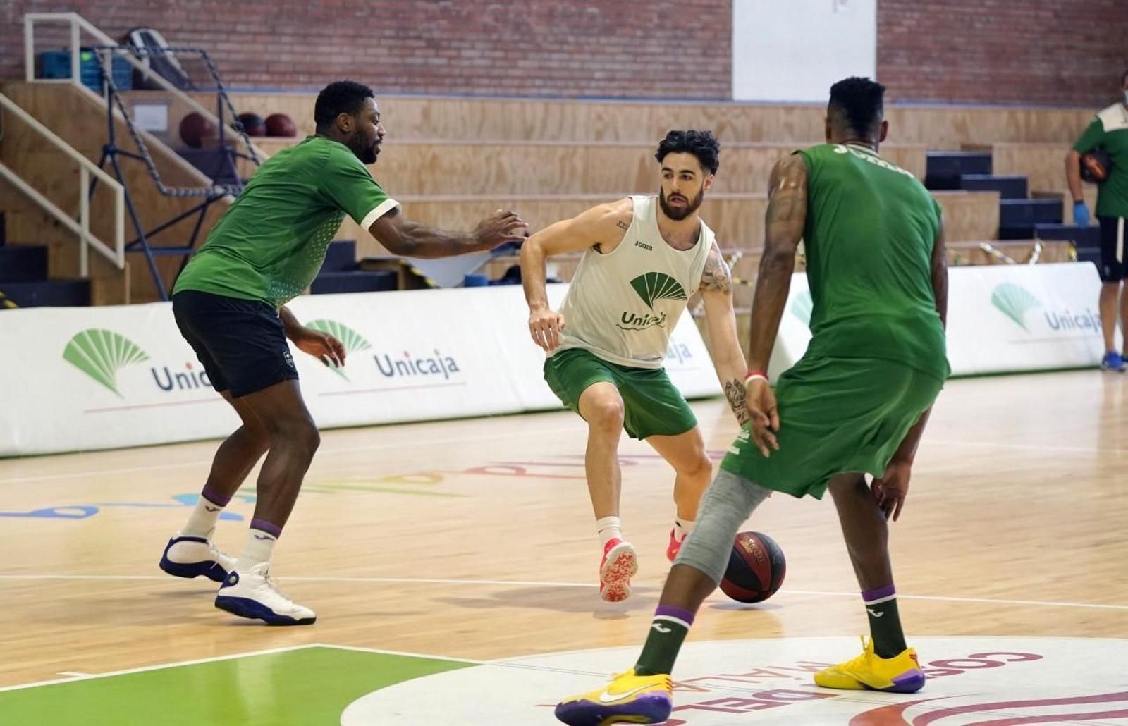 Melvin Ejim, sus cuatro años y seis títulos en Málaga