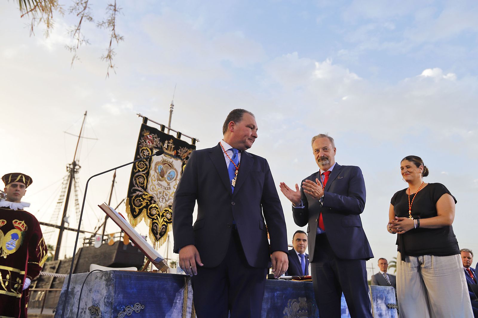 Imágenes de la constitución de la Diputación de Huelva