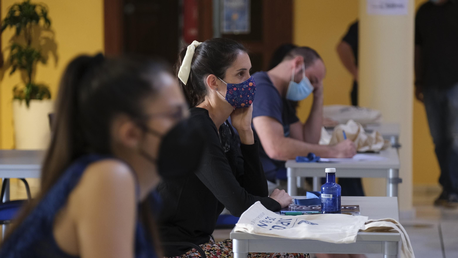 Fotogalería inicio XXII Cursos de Verano de la Universidad de Almería. Roquetas de Mar.