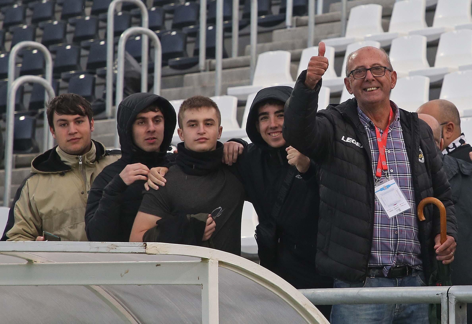 Búscate durante el Balona - Marbella en el Ciudad de La Línea
