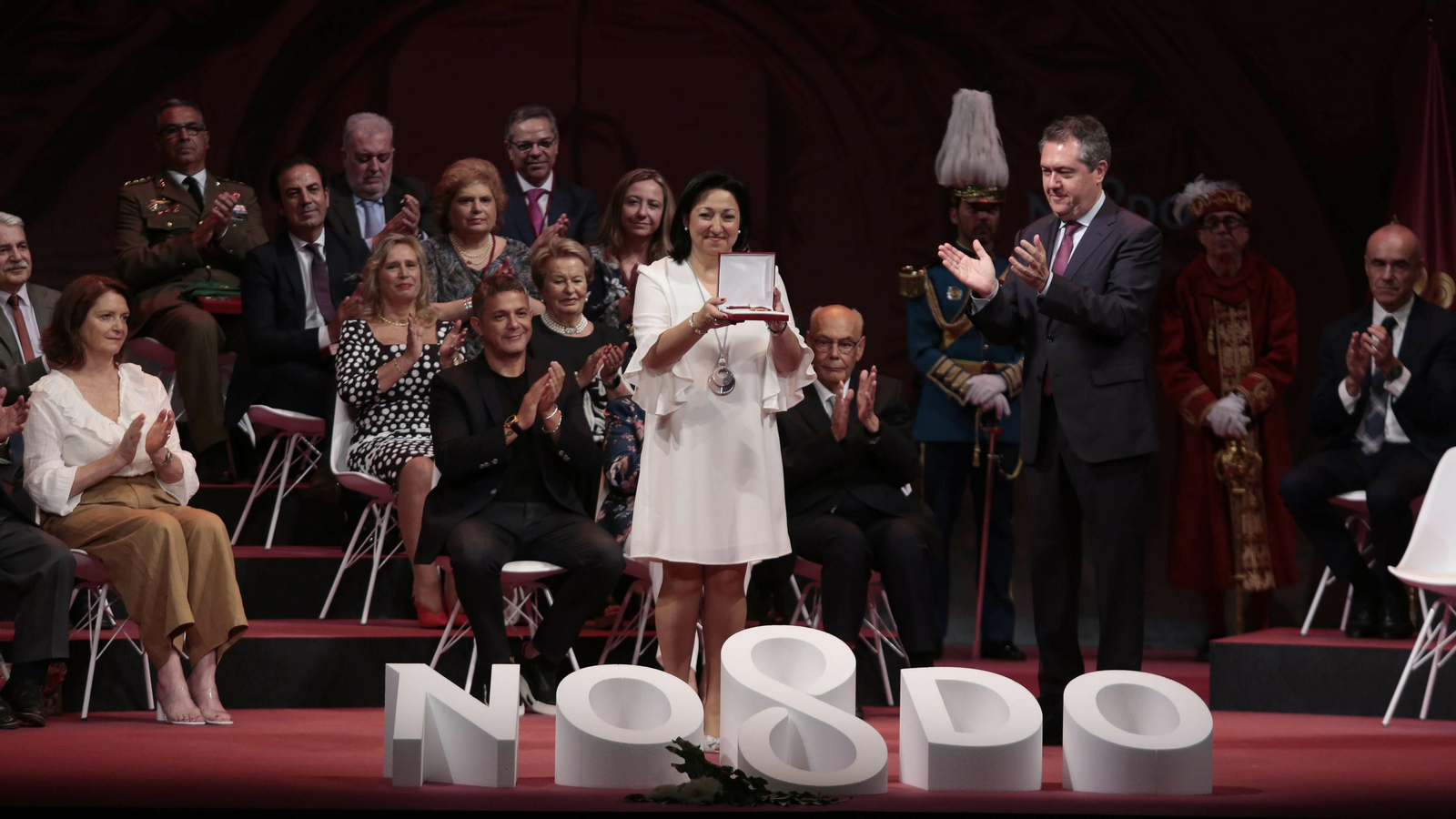 Las imágenes de la entrega de las Medallas de Sevilla