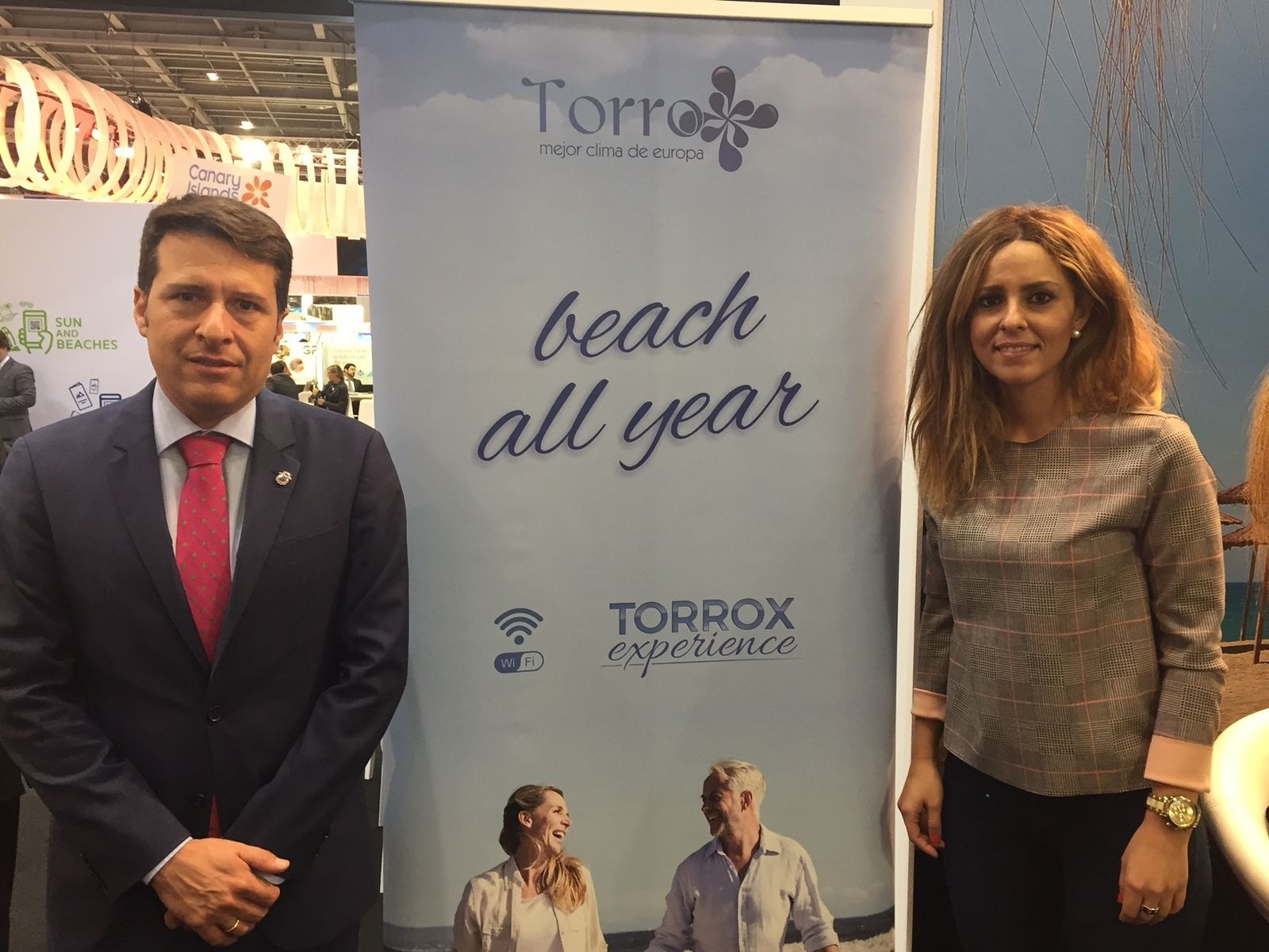 Oscar Medina y Sandra Extremera, alcalde y concejal de Turismo.