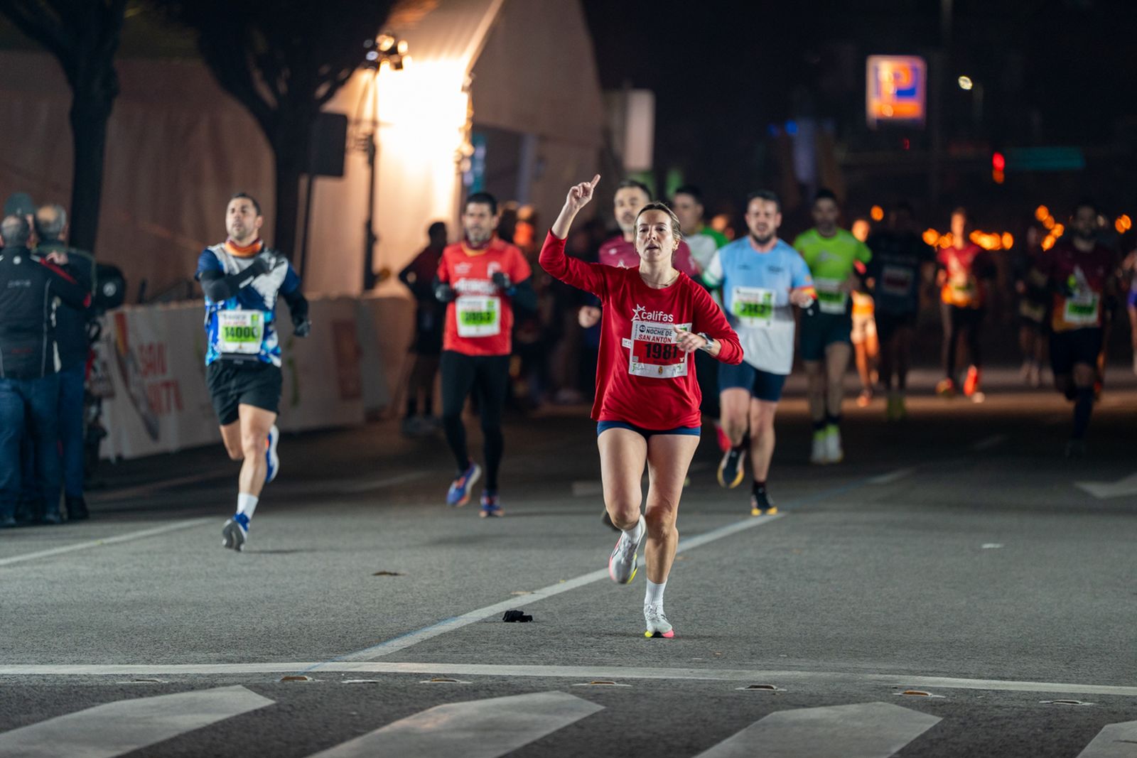 En imágenes: búscate en tu llegada a meta de la Carrera de San Antón 2026 (5)