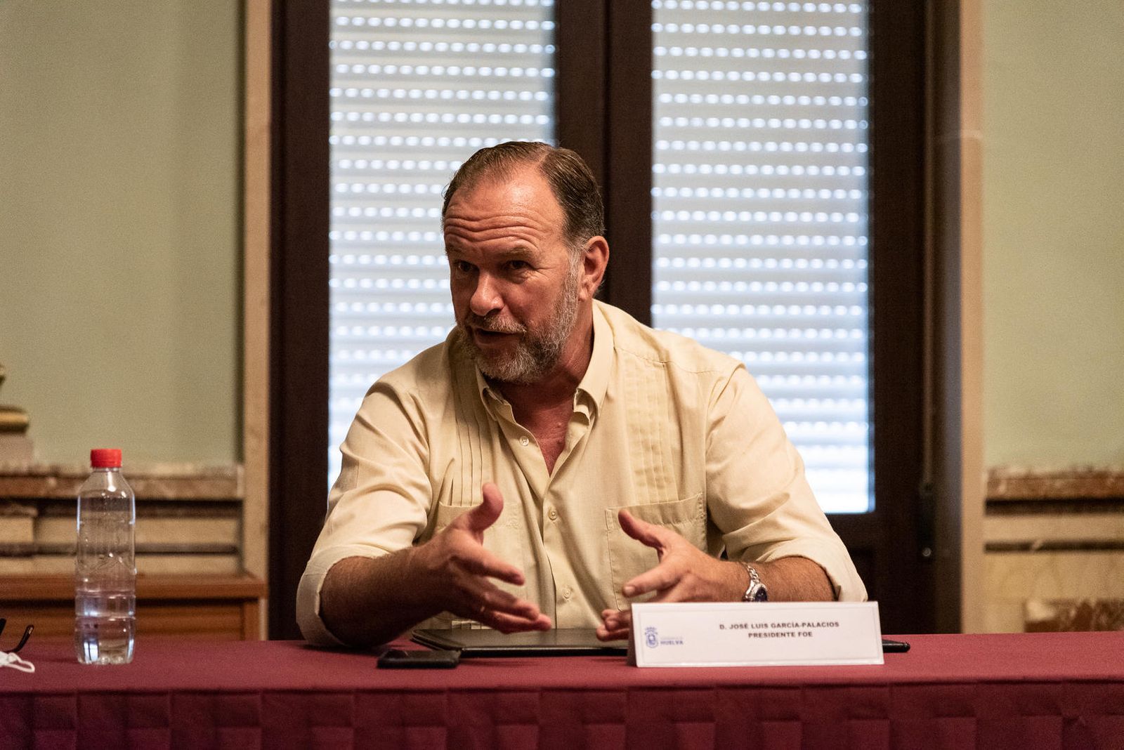 José Luis García-Palacios en el Ayuntamiento de Huelva en la mañana de ayer.