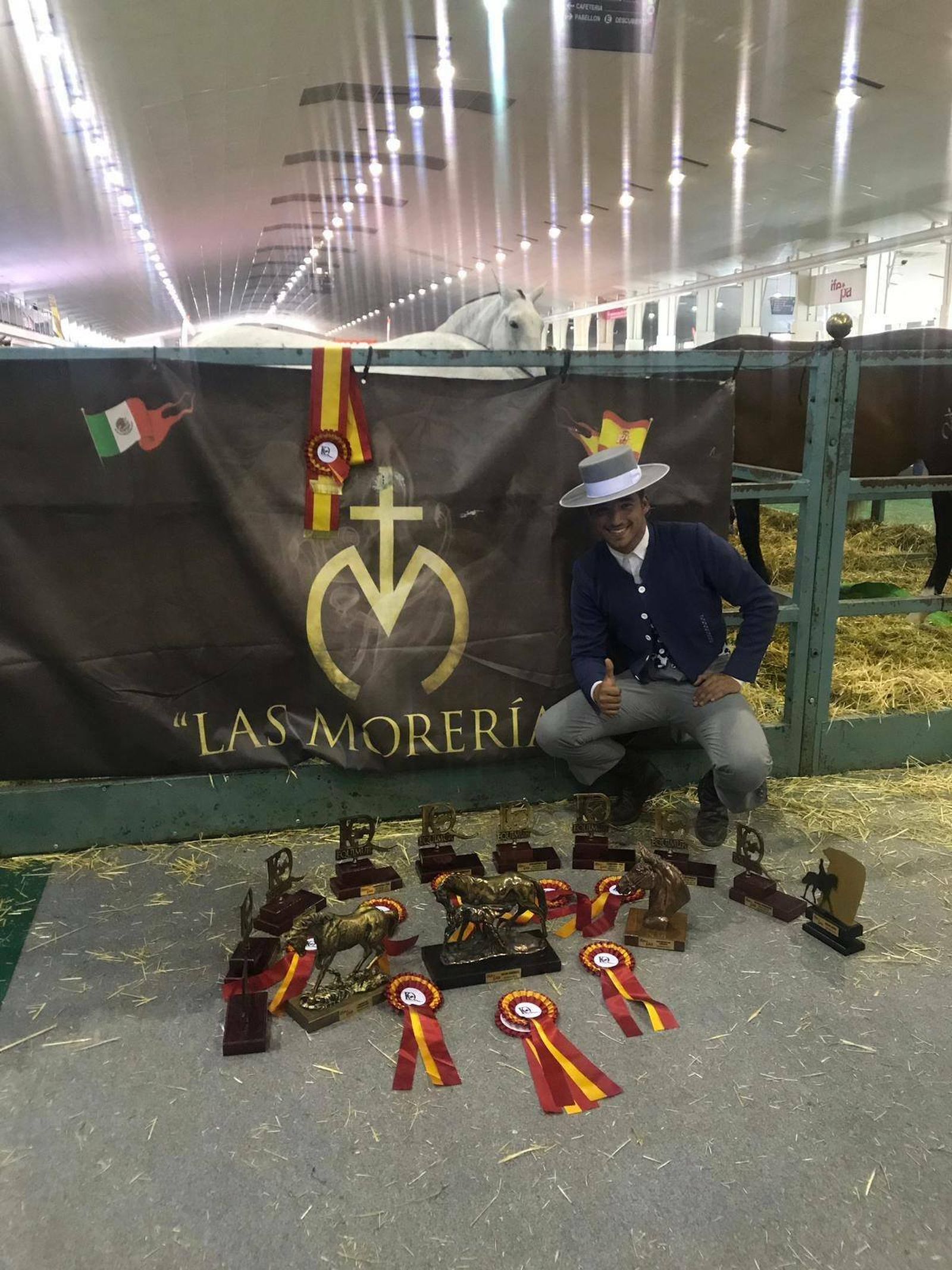 14 medallas para el caballista huercalense Juan Manuel Castillo en Murcia.