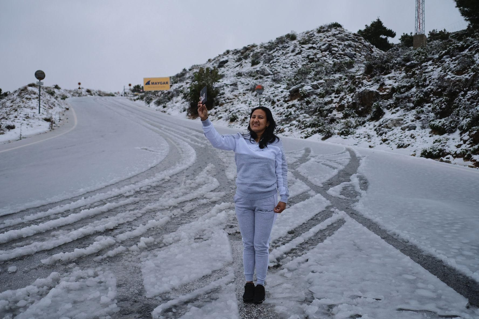 La nieve cubre la Sierra de las Nieves