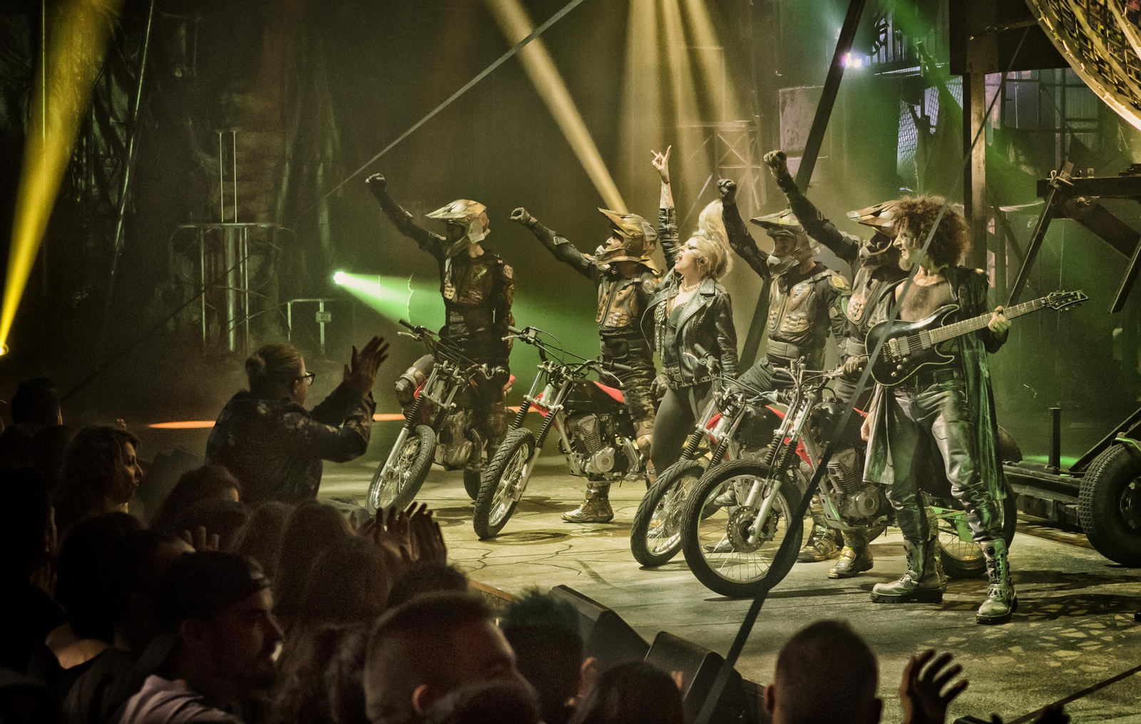 Las imágenes del espectáculo 'Apocalipsis'