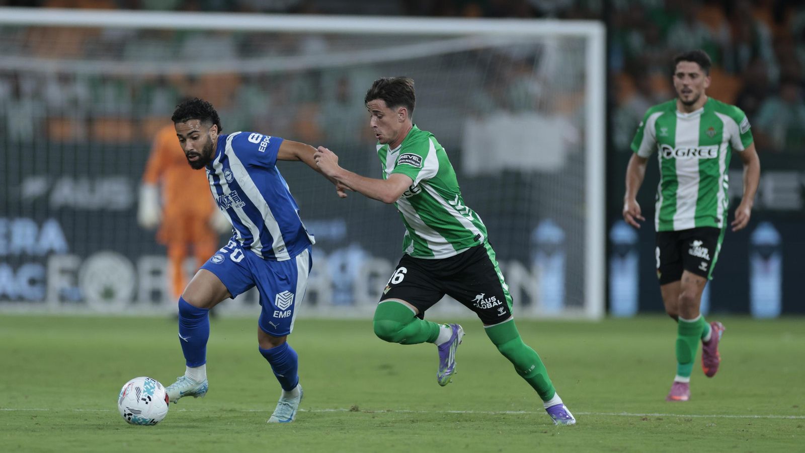 Valentín Gómez en su estreno oficial en el Betis