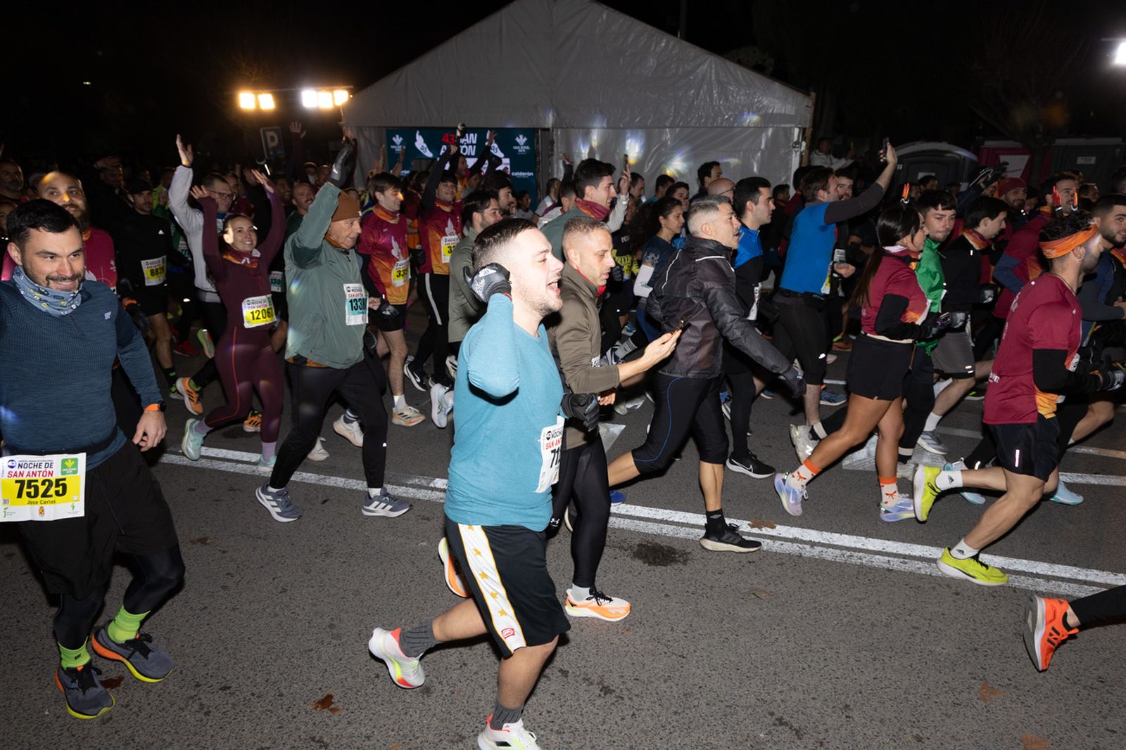 Encuéntrate en la salida de la Carrera de San Antón 2026, en imágenes (2)