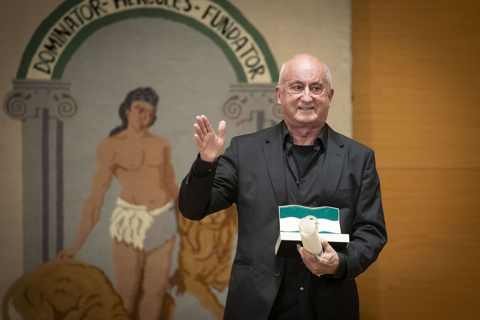 Así ha sido el acto de las banderas de Andalucía celebrado en Granada