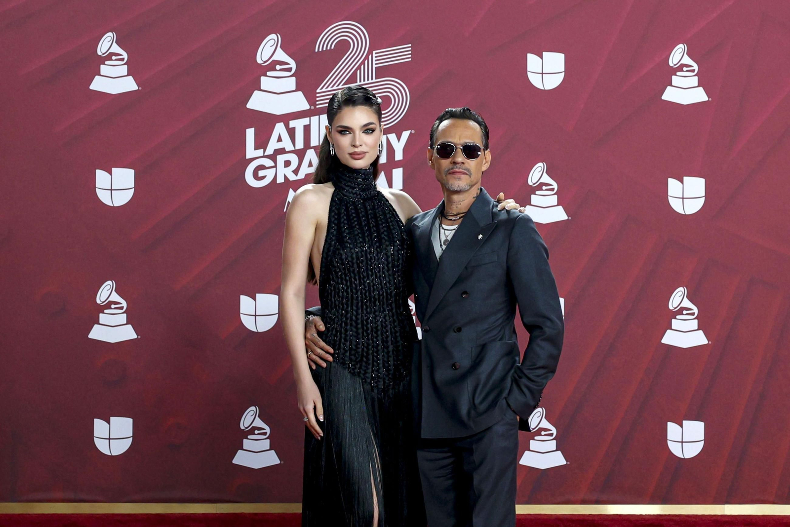 Todos los famosos, tendencias y curiosidades en la alfombra roja de la 25 edición de los Grammy Latinos