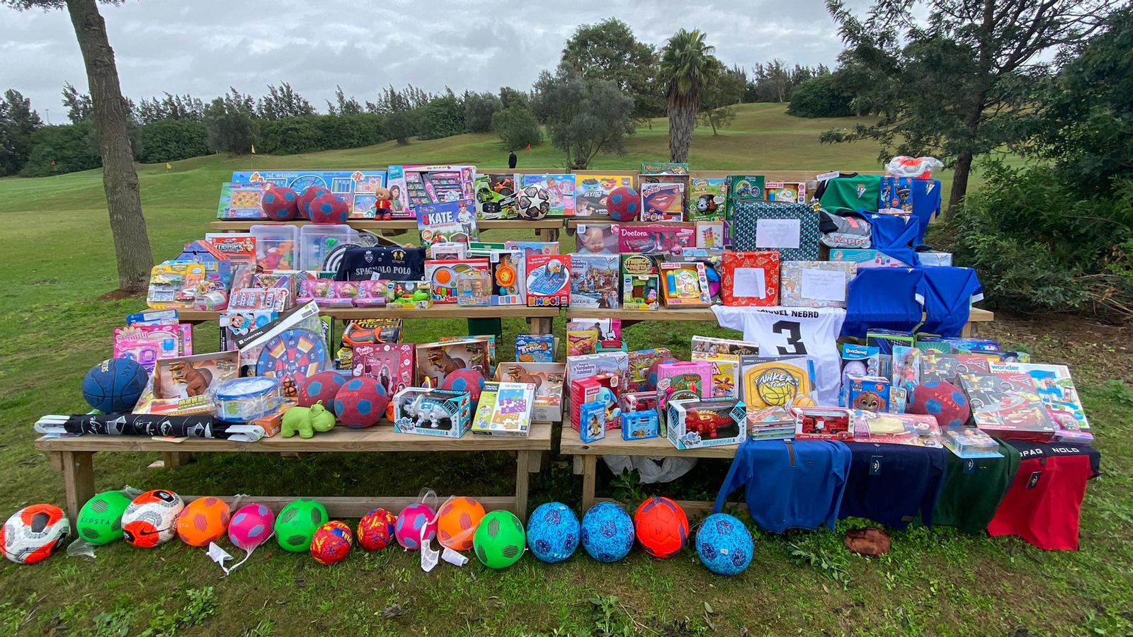 El II Torneo Benéfico Sherry Golf 'un juguete, una ilusión', un éxito
