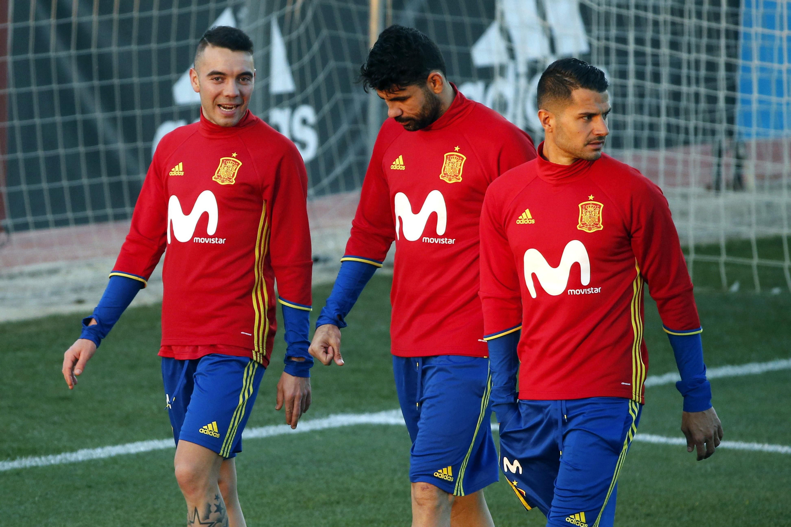 Vitolo, con Diego Costa a su derecha en la selección española.