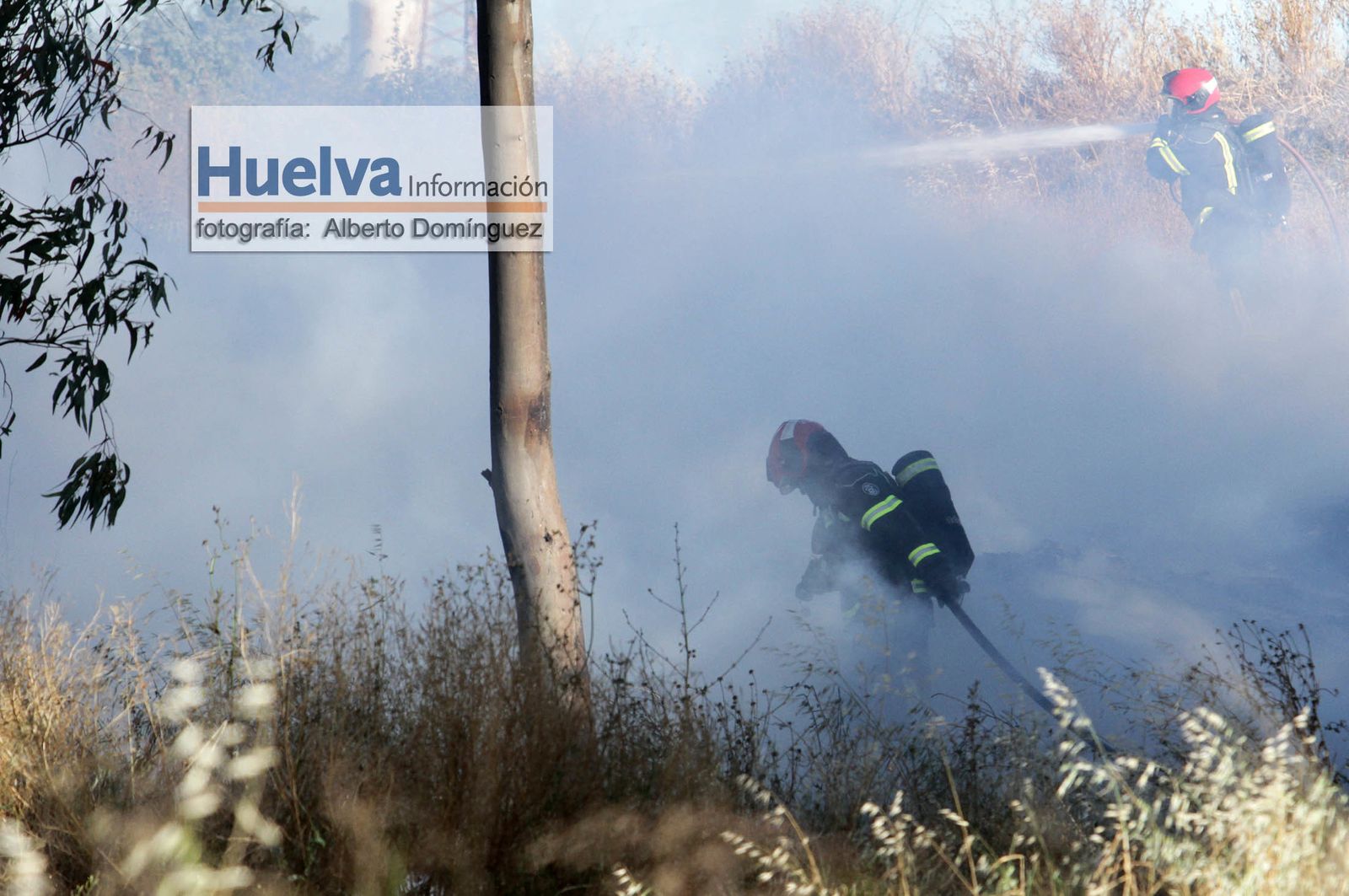 Imágenes del incendio en el asentamiento de las Metas