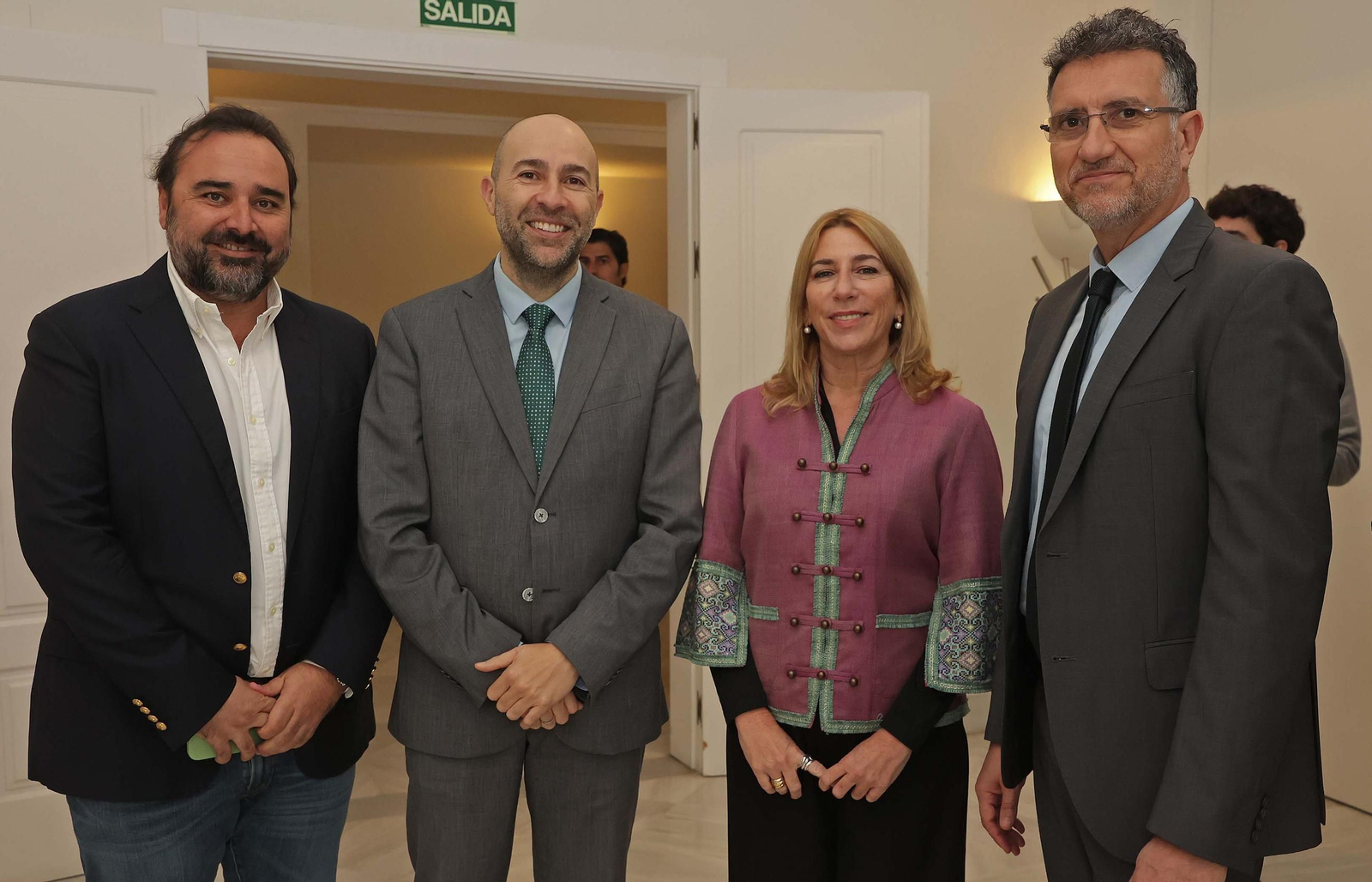Fotos del Desayuno coloquio Nuevos retos del almacenamiento en la era de la bioenergía en Los Barrios y el Campo de Gibraltar de Europa Sur y Olivia Energy Group
