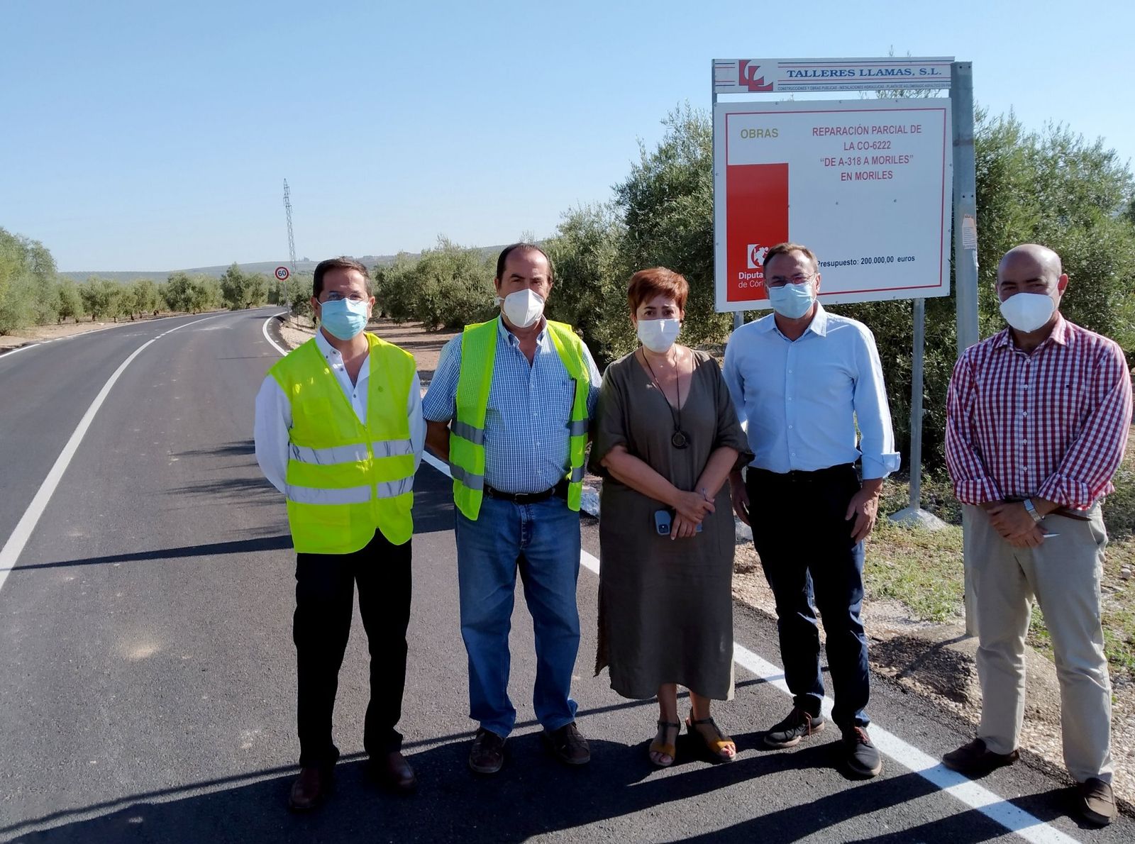 La Diputación invierte 200.000 euros en la mejora parcial de la CO-6222 a su paso por Moriles.