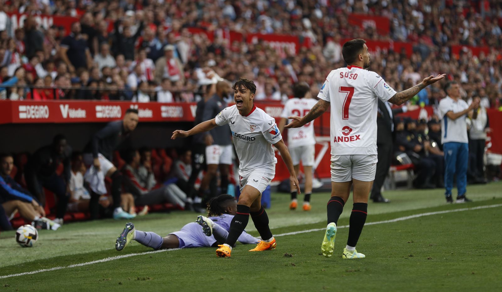 Las imágenes del Sevilla-Madrid