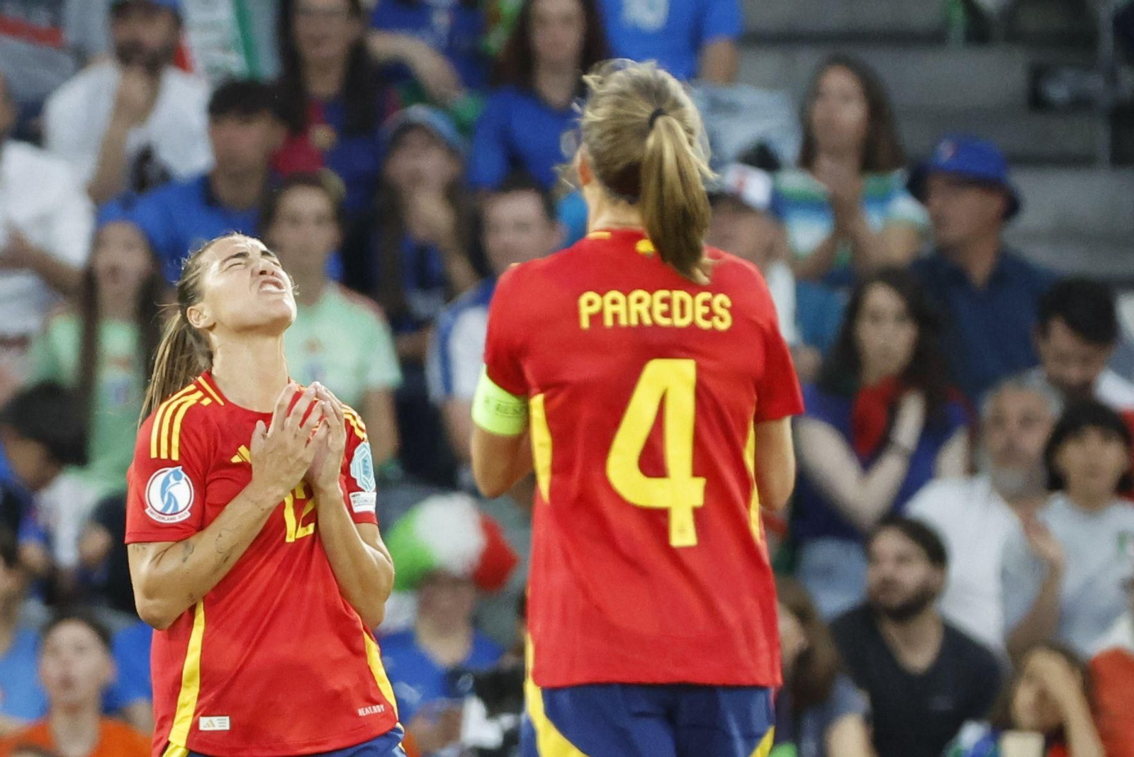 Las fotos del Italia - España de la Eurocopa femenina