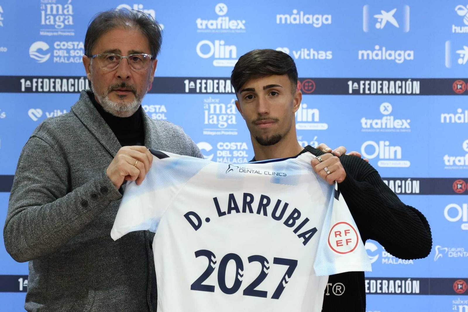 La renovación de David Larrubia, en fotos